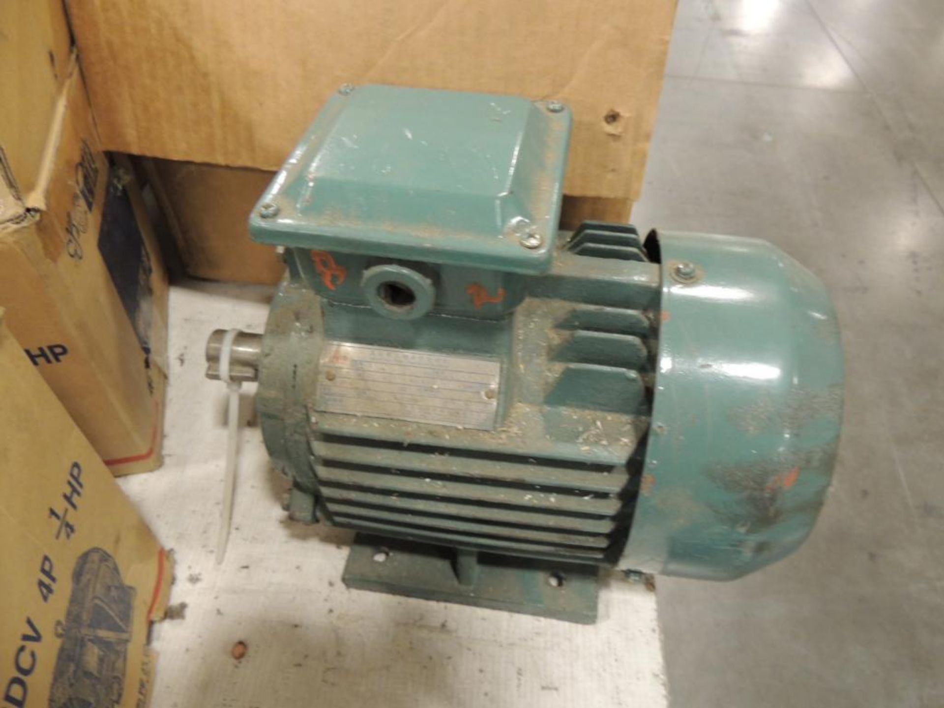 LOT: (2) High Efficiency Electric Motors, 1.5 kw, 3-Phase, 380 Volt, 2850 RPM - Image 2 of 2