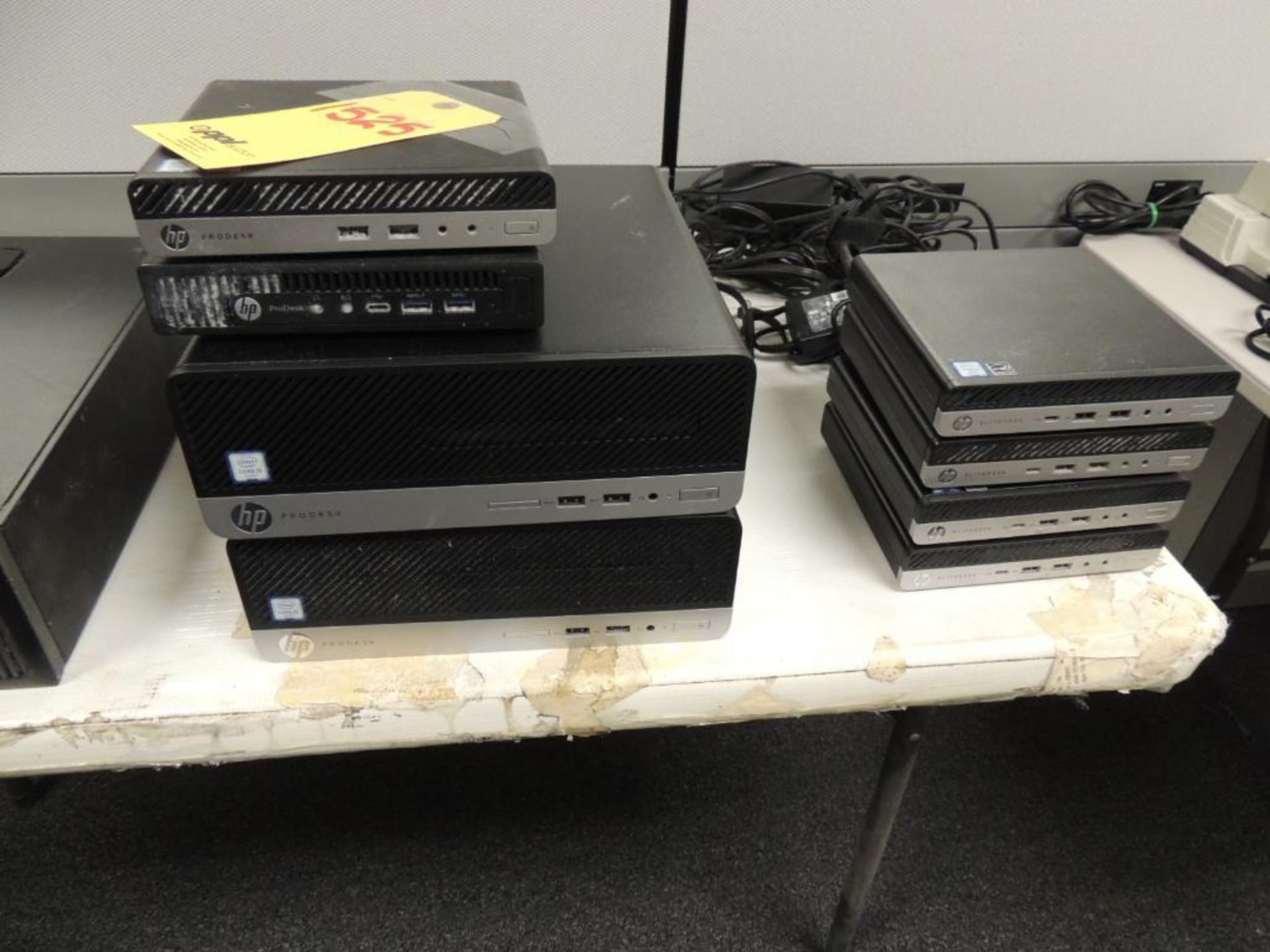 LOT: Mini Desk Top Computers including (4) HP Elite Desk, (2) HP Prodesk, (2) HP Prodesk 400G4, (1)