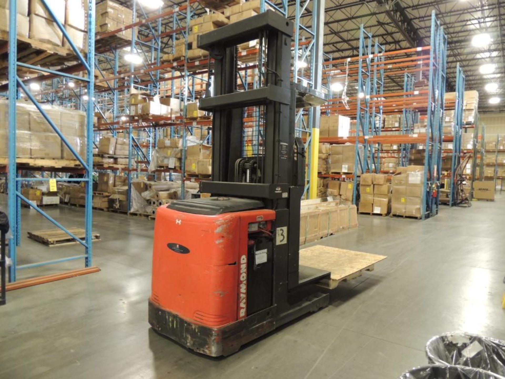 Raymond Model EASI-OPC30TT Narrow Aisle Reach Truck Forklift, S/N ESI-01-AN28277, with Ferro Charger - Image 3 of 4