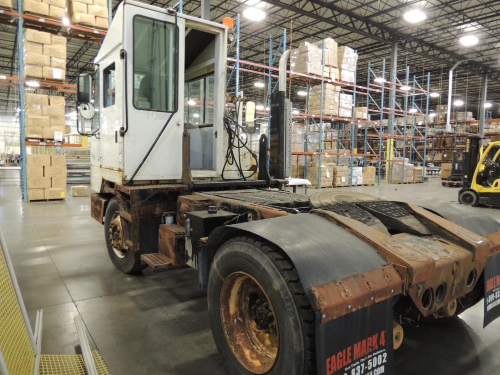 2005 Calmar Truck Tractor, Vin 11VAB13325A000437, Cummins Power, Automatic Transmission, Hydraulic 5 - Image 5 of 5