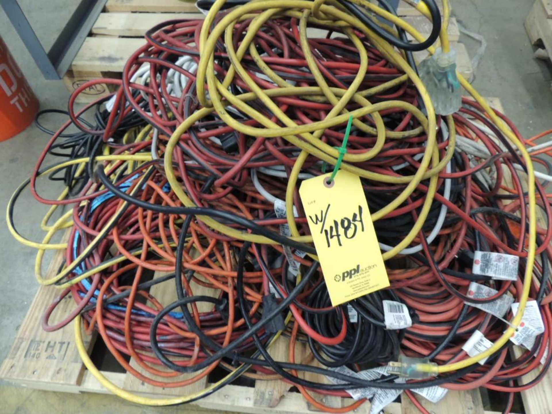 LOT: Assorted Air Hoses & Extension Cords - Image 2 of 2