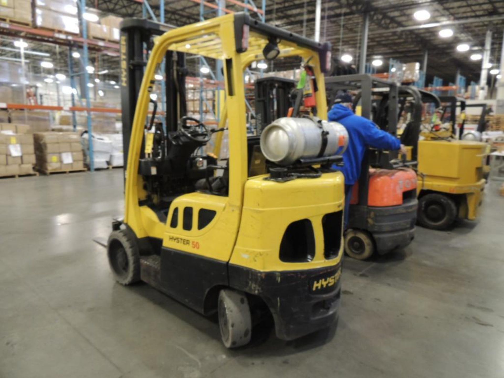 Hyster 4400 lb. Model S50FT LP Forklift, S/N F187V07939D, 218 in. Lift of 3-Stage Mast, Side Shift, - Image 3 of 4