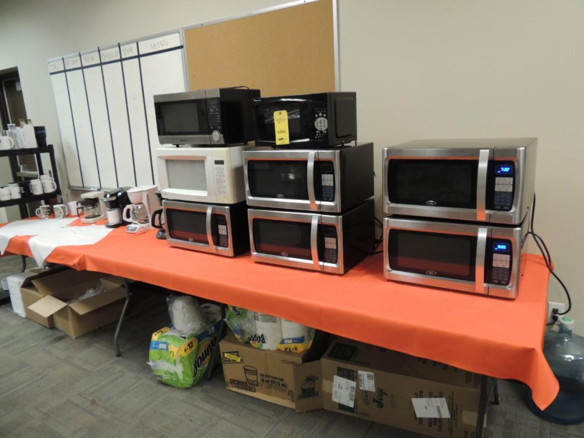 LOT: (8) Microwaves, (4) Coffee Makers, Assorted Coffee Cups