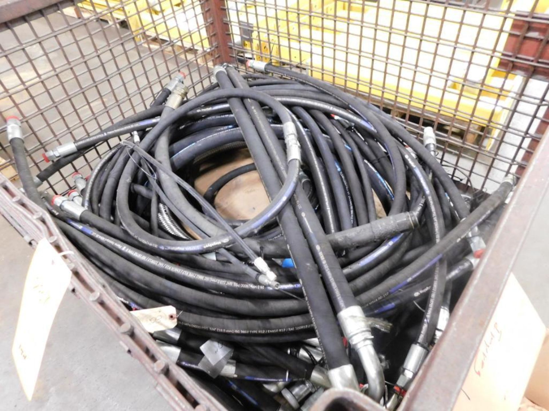 LOT: Hydraulic Pump & Hoses - Image 2 of 2