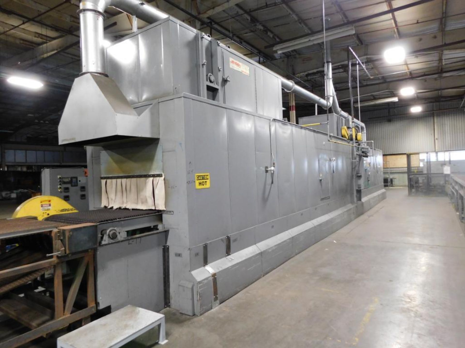 LOT: Jensen 28 ft. (est.) Gas Fired Feed-Thru Heat Treat Furnace System, S/N 6687 (2000), 39 in. x 1 - Image 3 of 6