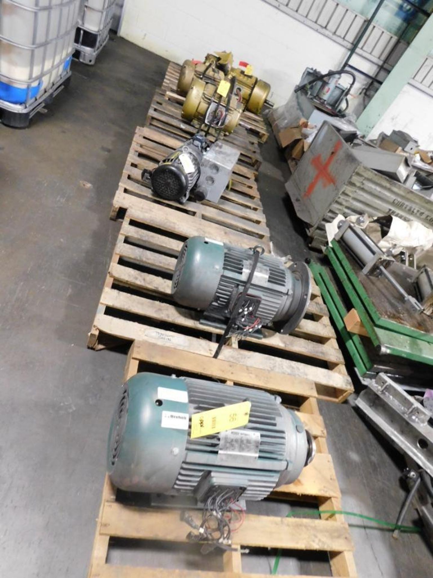 LOT: (6) Electric Motors - (3) 20 HP, (1) 25 HP, (1) 30 HP, (1) 5 HP