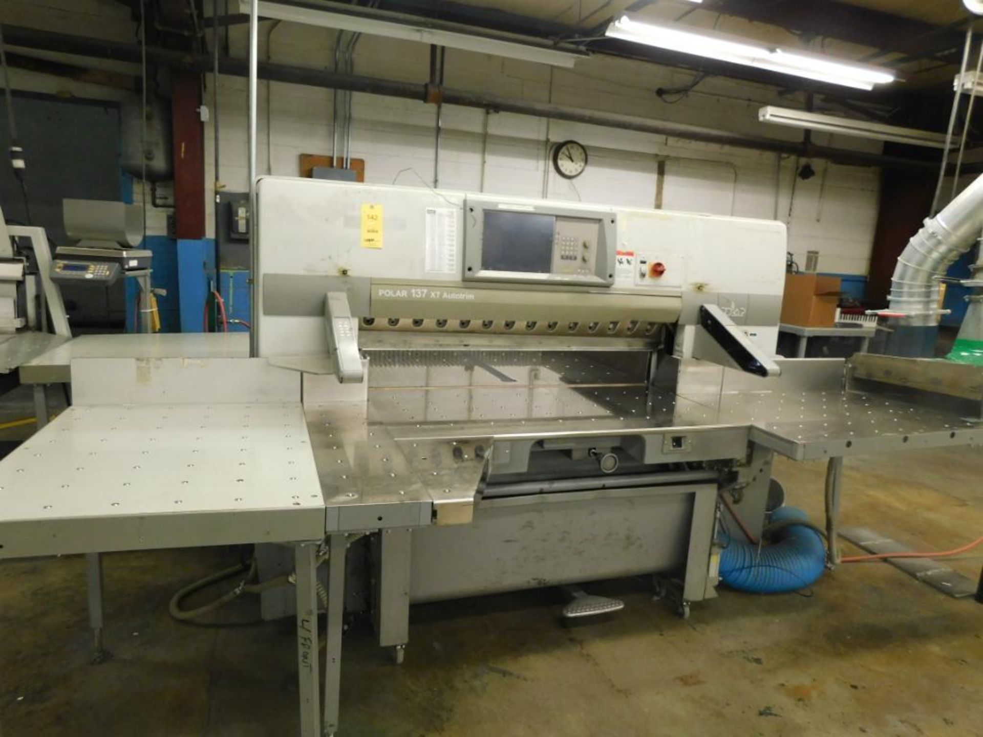 LOT: 2005 Polar 137XT-AT 54 in. Paper Cutter System, S/N 7541321, with Auto Trim, Rear Loading Table