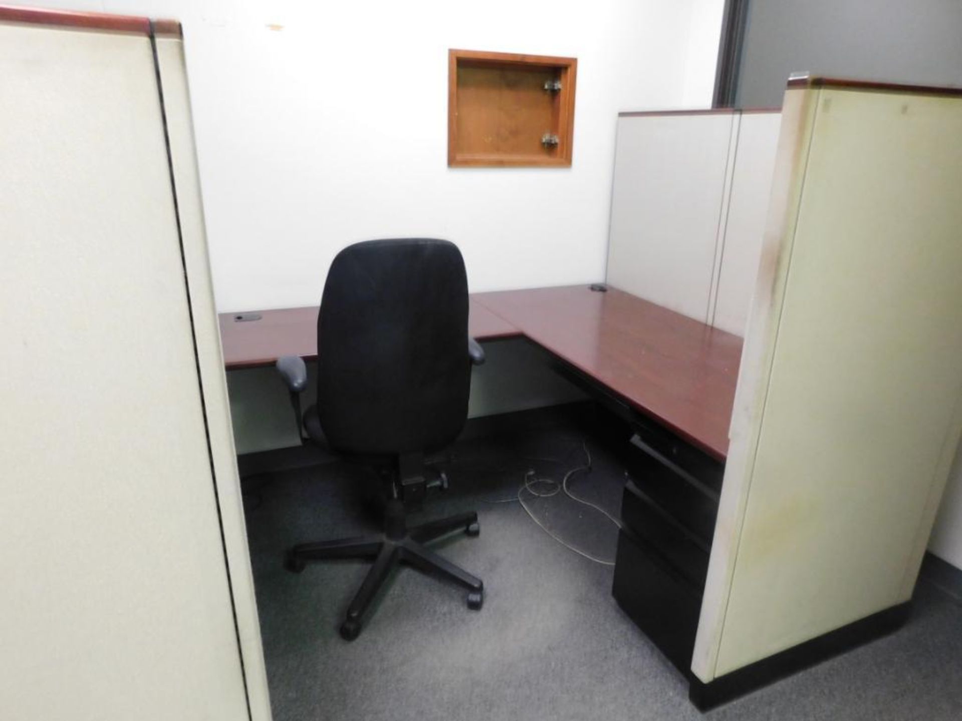 LOT: (3) Cubicle Work Stations - Image 2 of 2