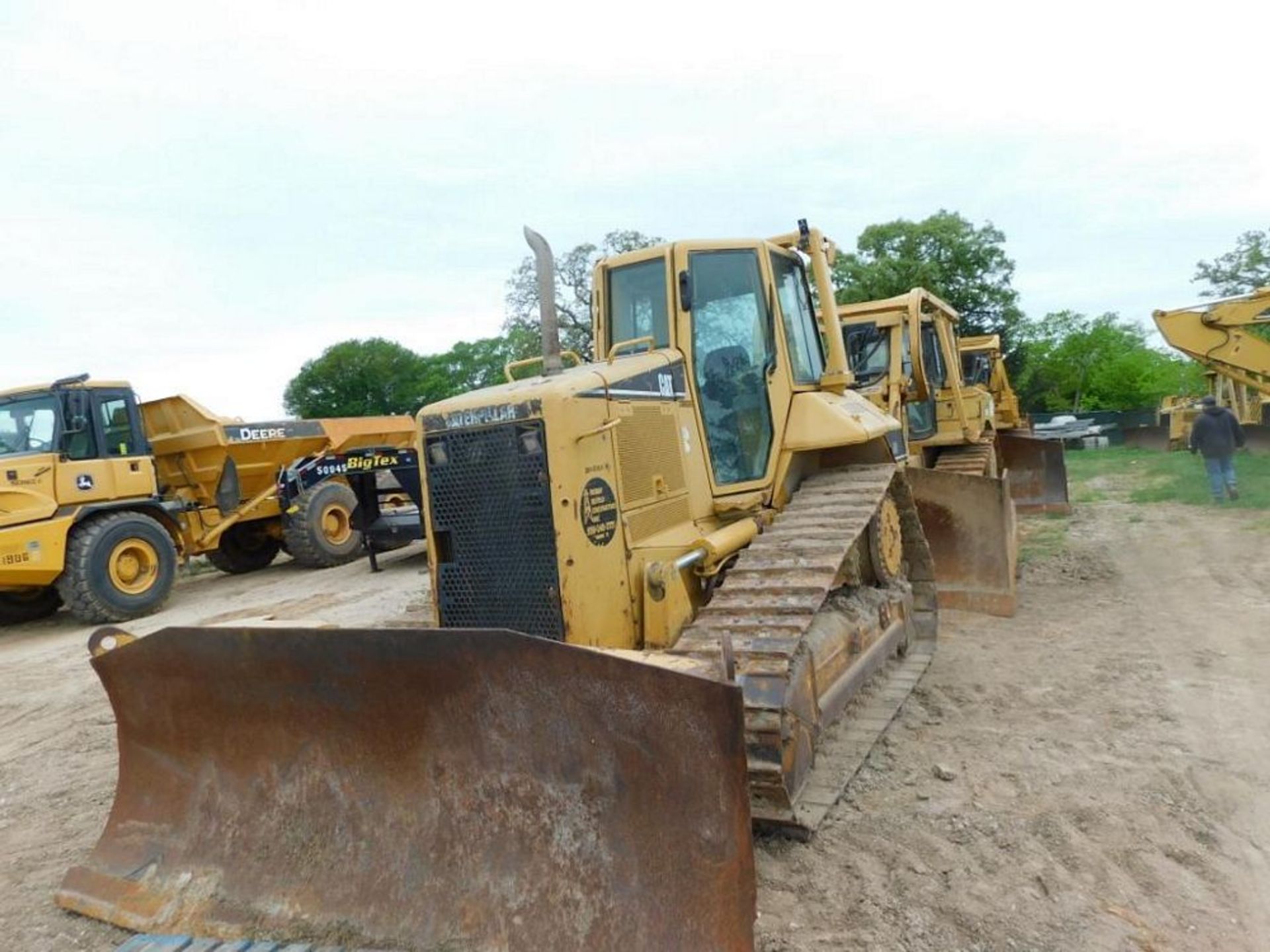 2004 Caterpillar D6N XL Dozer, S/N AKM00771, 3126 Acert Engine - 260 HP at 2200 RPM, 97 in. Wide x 1 - Image 2 of 4