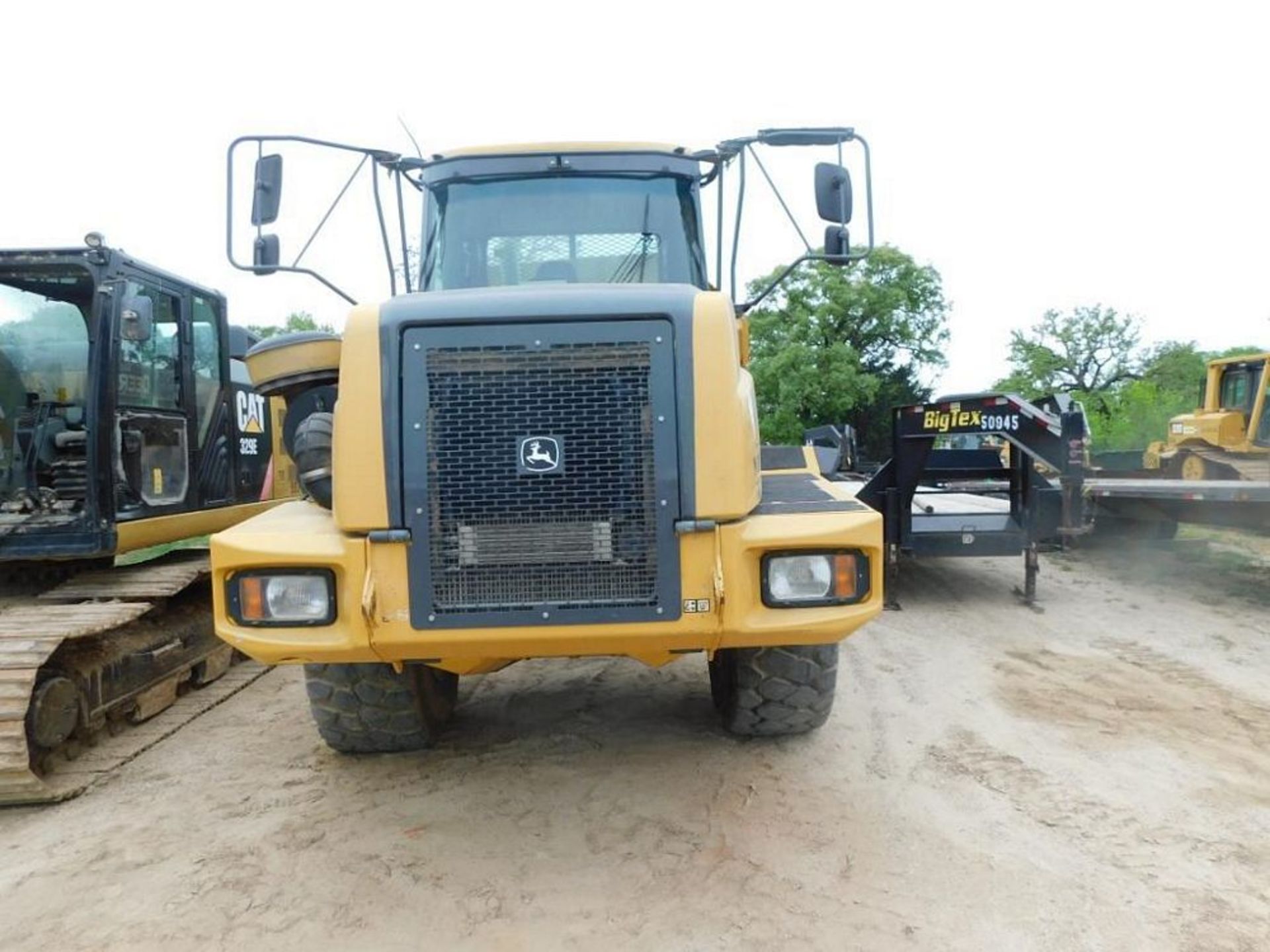 2012 John Deere 250D Series 11 Off-Road Dump Truck, VIN 1DW250DXKCE650057, John Deere PowerTech 6090 - Image 2 of 4