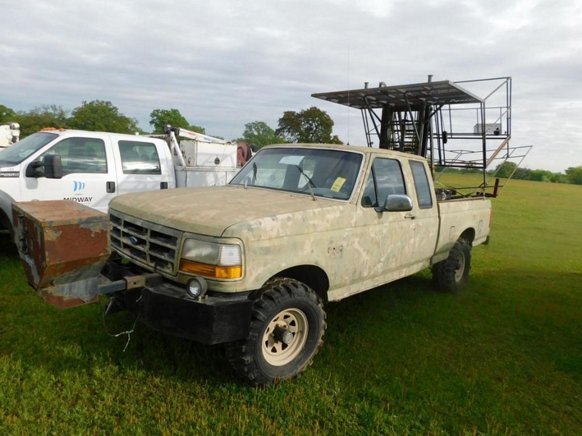 1993 Ford F-150 4x4 Extended Cab Hunting Truck with Platform & Winch, VIN 1FTEX14N1PKA60848, 6-1/2 f