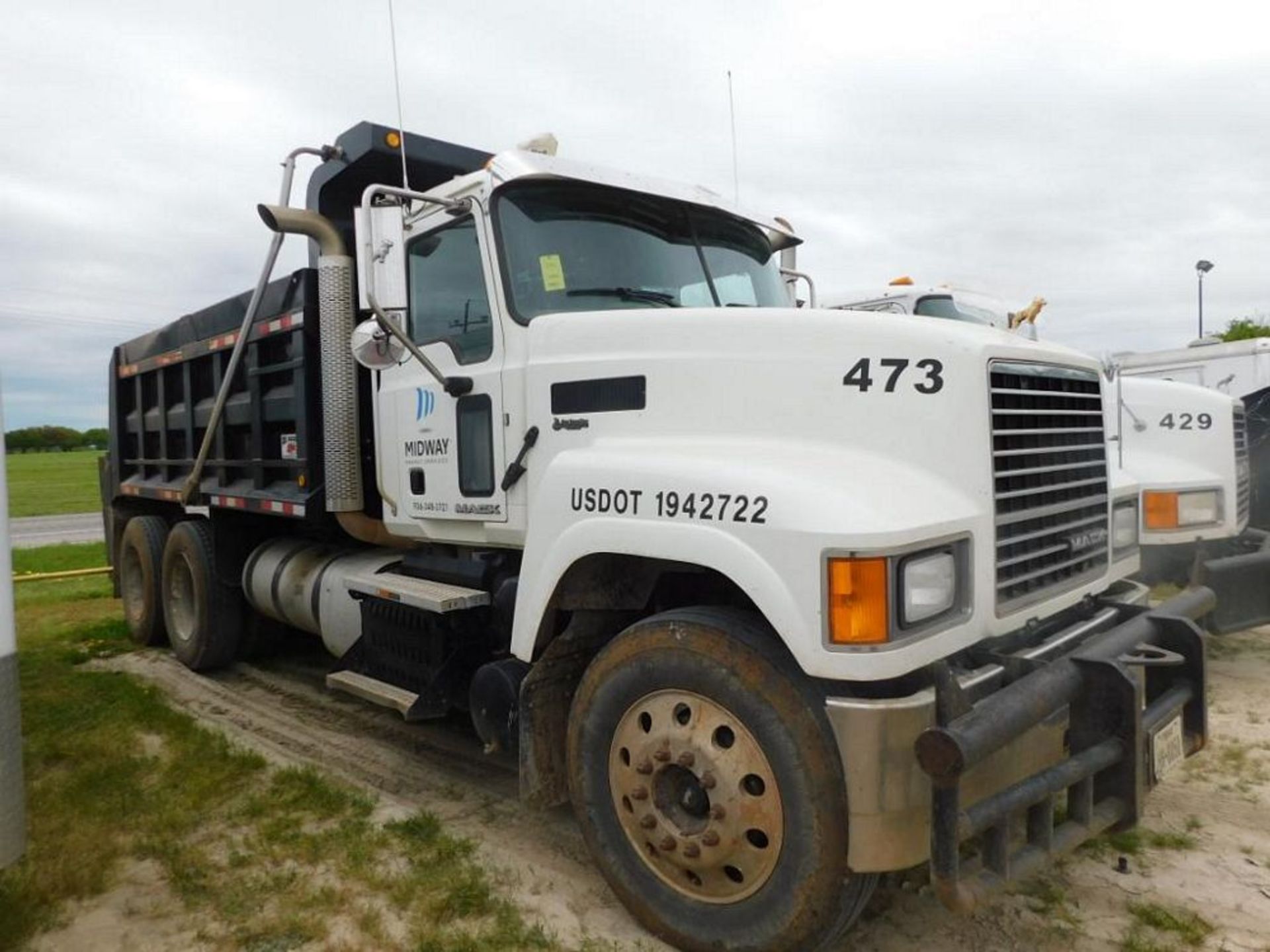 2016 Mack CHU613 Dump Truck, VIN 1M2AN07Y0GM024475, 12.8 Liter, 445 HP Model MP8-445C80 Engine, Maxi