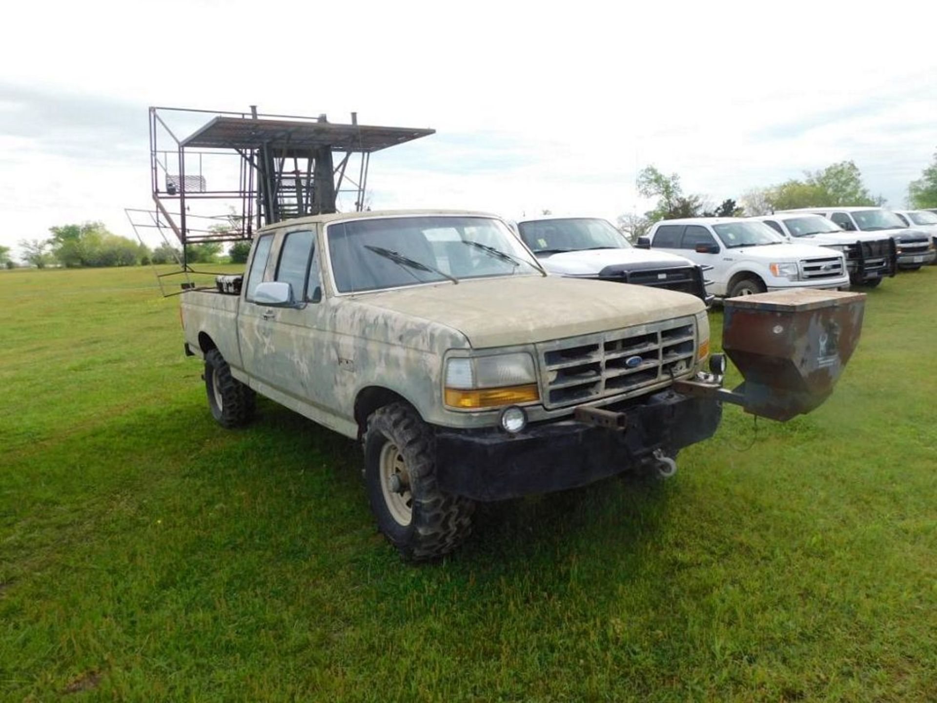 1993 Ford F-150 4x4 Extended Cab Hunting Truck with Platform & Winch, VIN 1FTEX14N1PKA60848, 6-1/2 f - Image 2 of 4