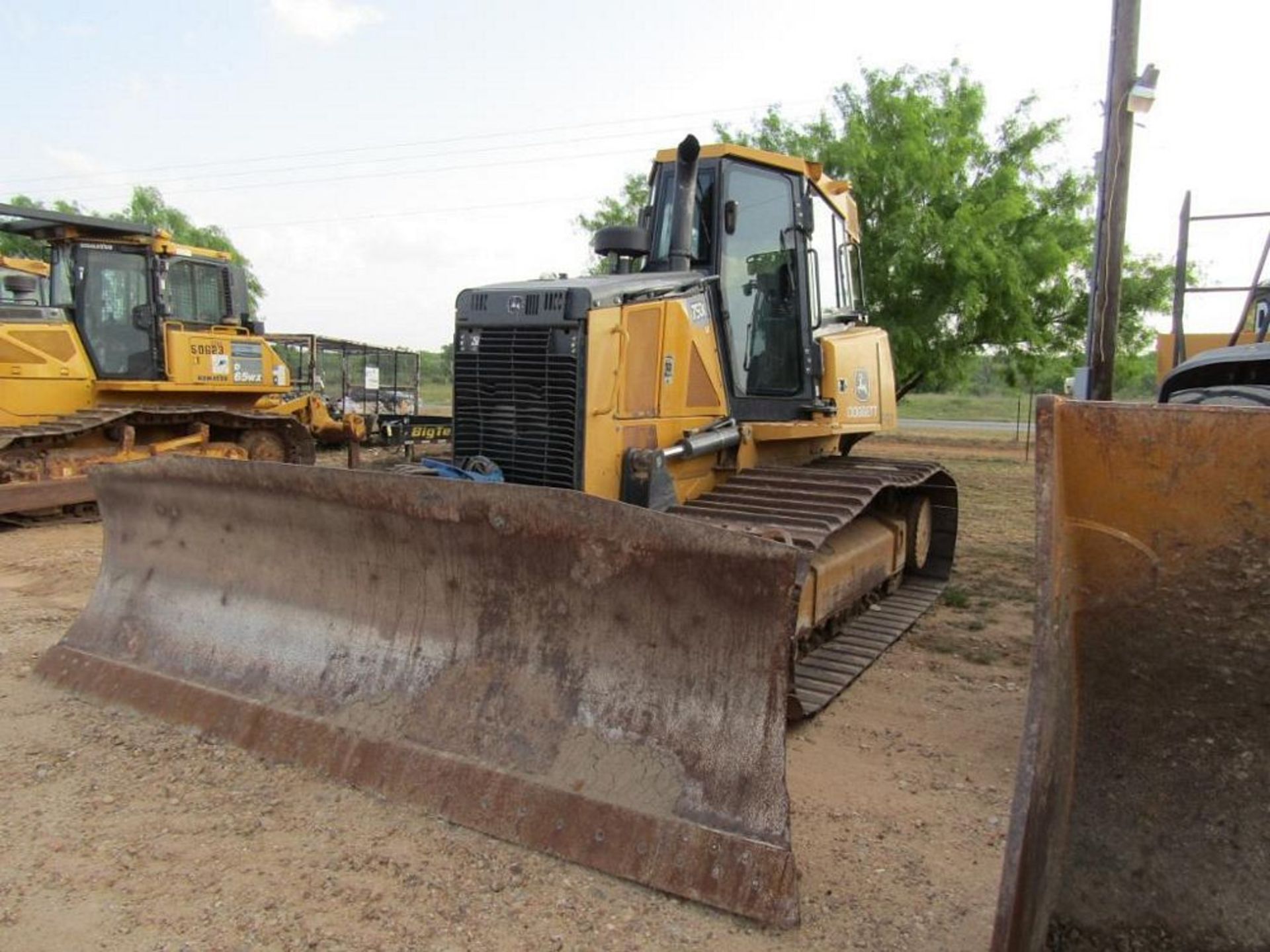 John Deere 750 D Crawler Dozer, 144 in. Blade S/N 1T0750KXCCE233055 #50621