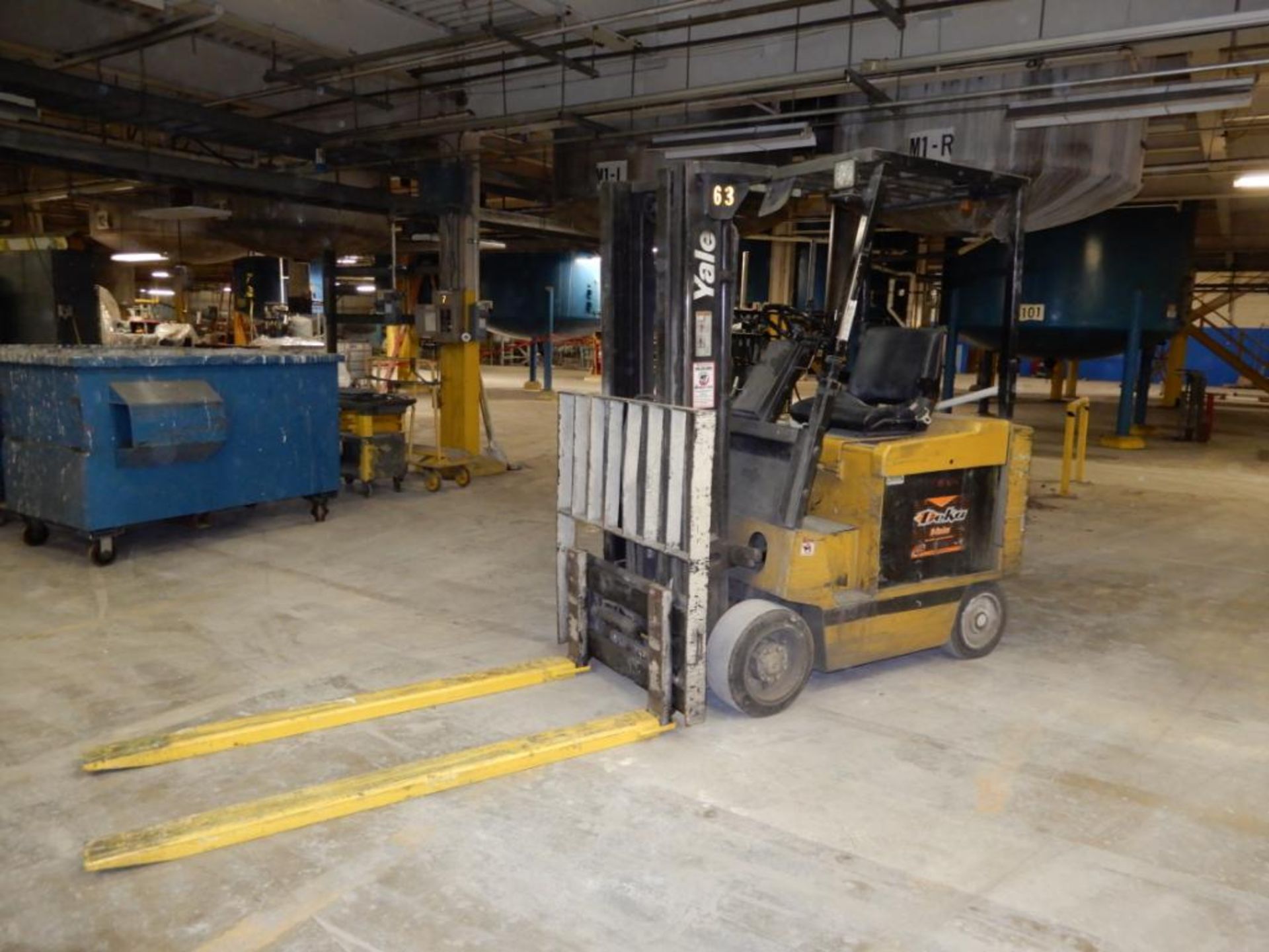 Yale 5000 Lbs. Battery-Operated Sit-Down Forklift Model ERC050Z, S/N K550883 (1994), with Fork Exten - Image 2 of 3