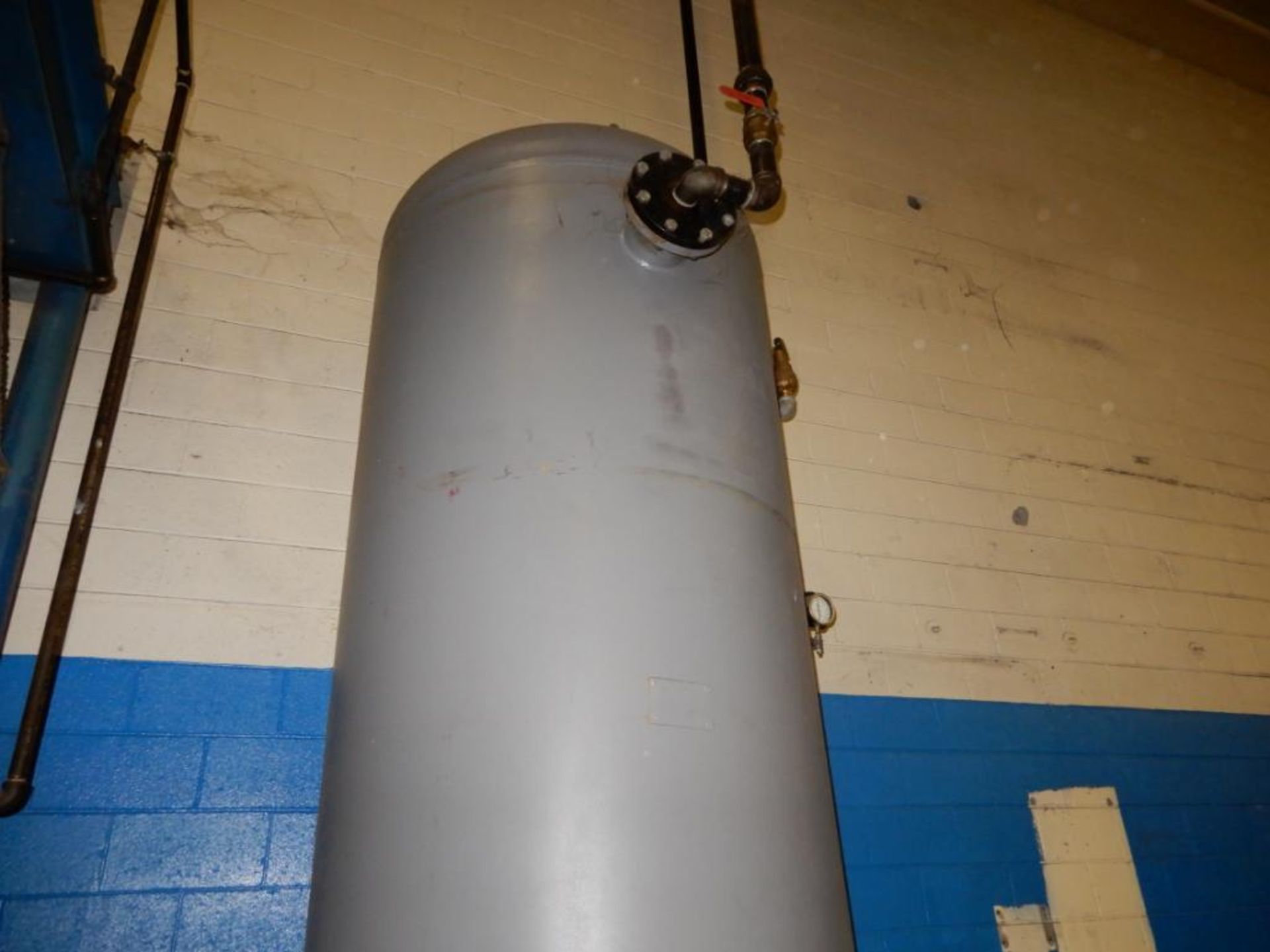 Compressed Air Accumulator/ Receiving Tank - Image 2 of 3