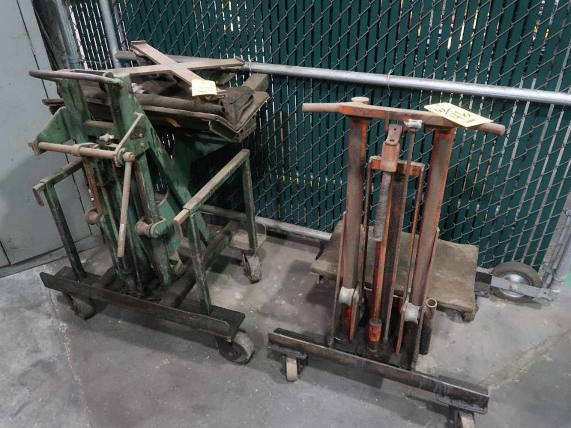 LOT: (2) Hydraulic Die Carts