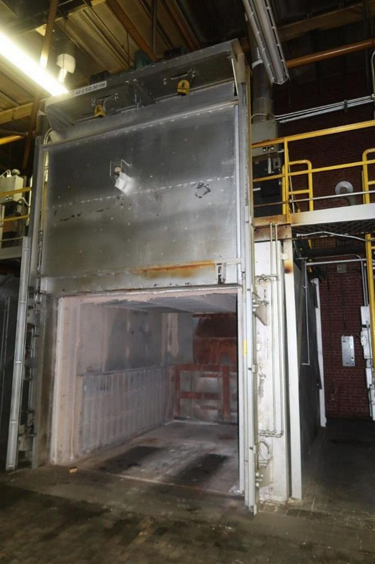 Despatch Furnace, with 8 ft. Wide x 11 ft. Deep x 7 ft. High Internal Chamber, 25,000 lb.