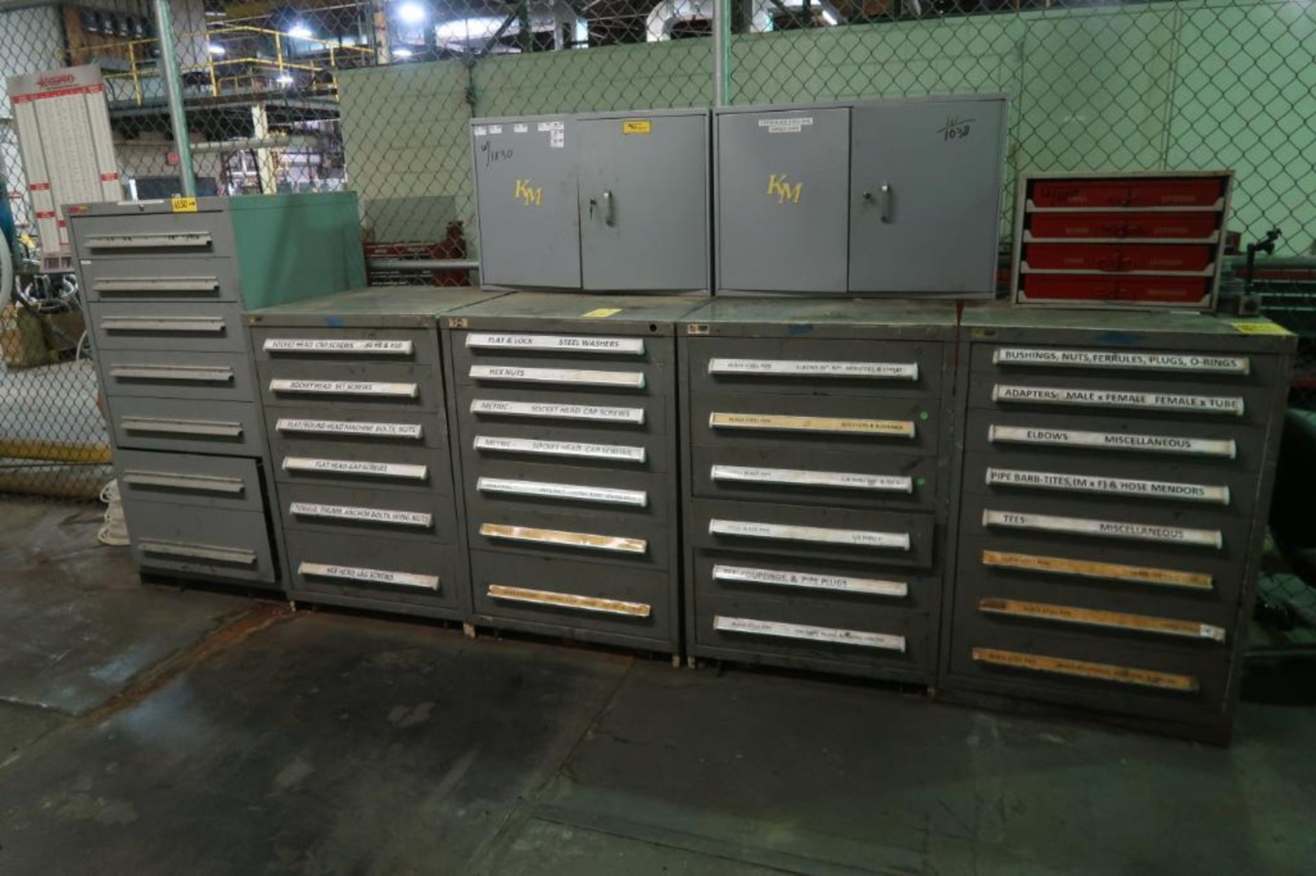 LOT: (4) Vidmar 6-Drawer Cabinets, (1) Lyon 7-Drawer Cabinet, with Fasteners & Hardware