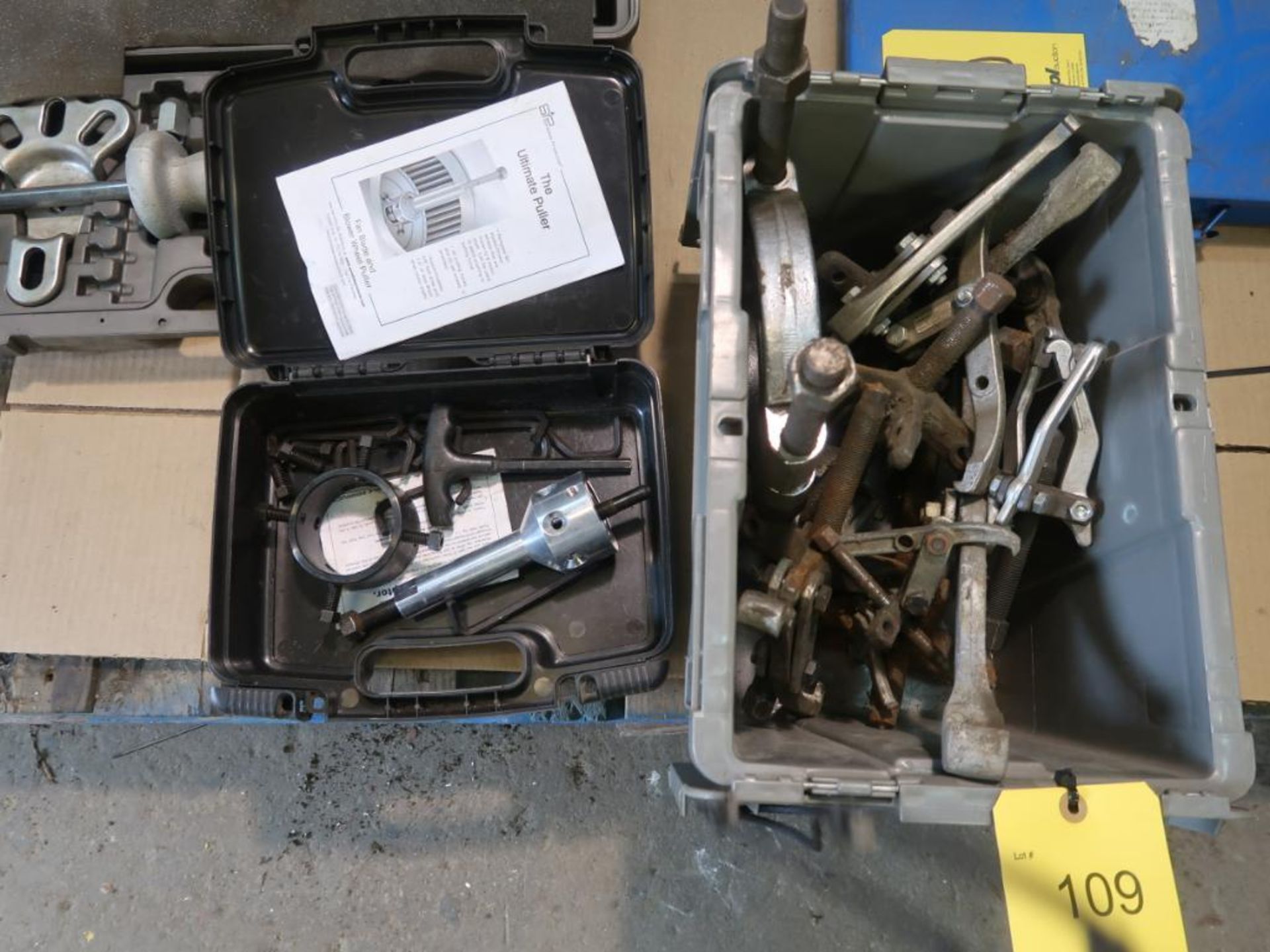 LOT: Assorted Gear Pullers in (2) Cases & (1) Box