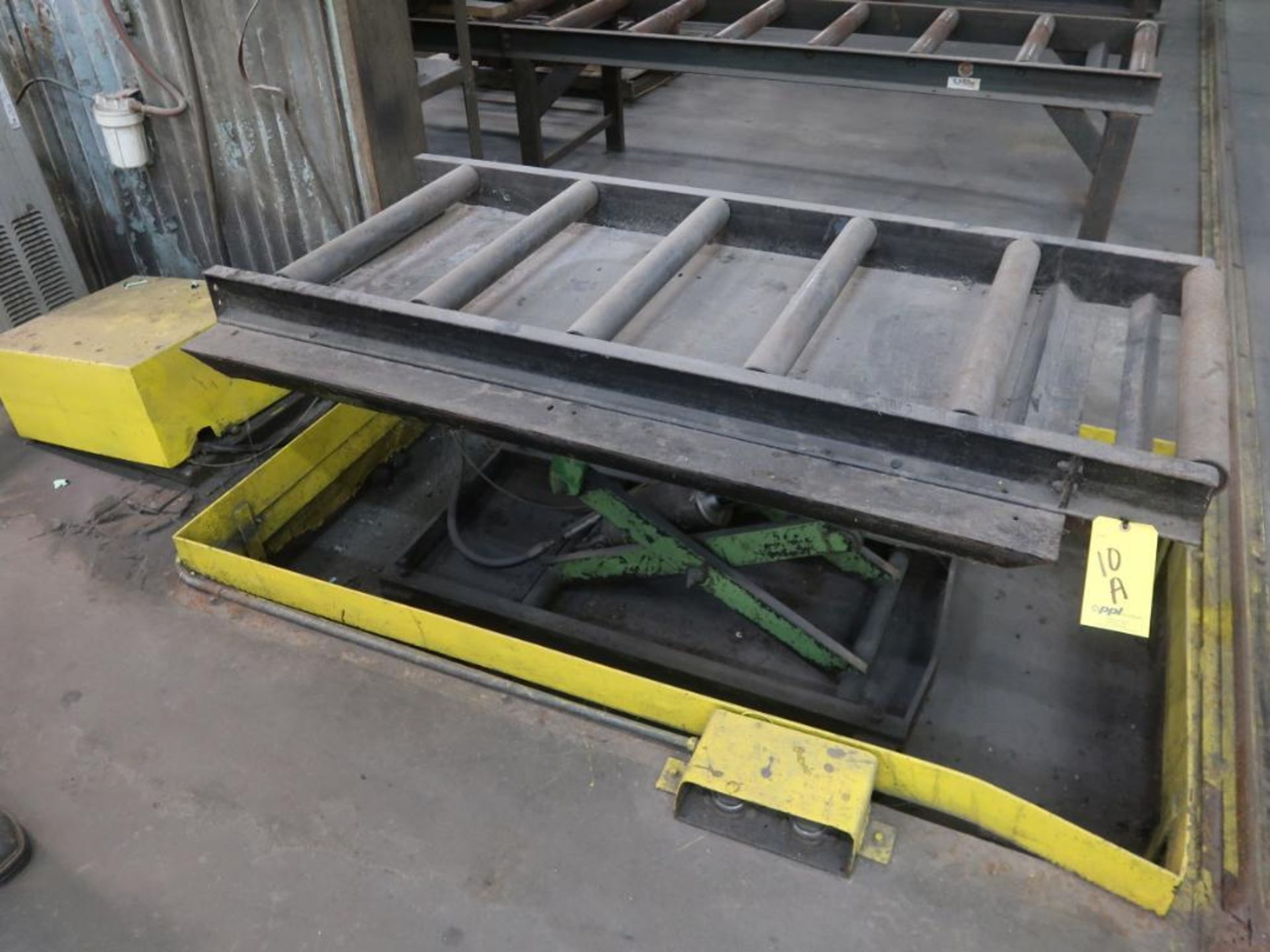 LOT: (2) Scissor Lifts - Image 2 of 2