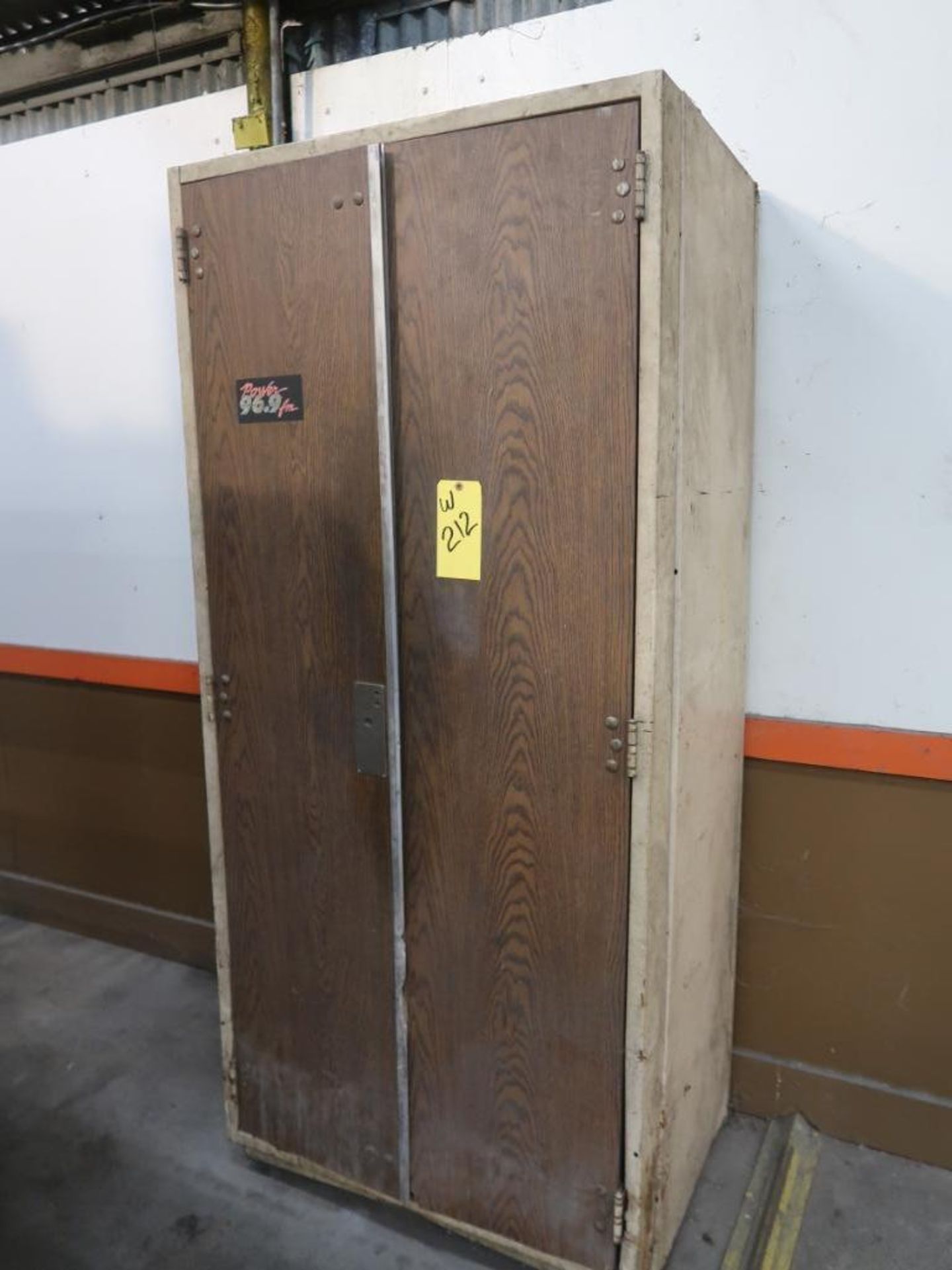 LOT: (15+) Baker 2-Door Lockers with Contents of Tools & Plant Supplies - Image 4 of 8