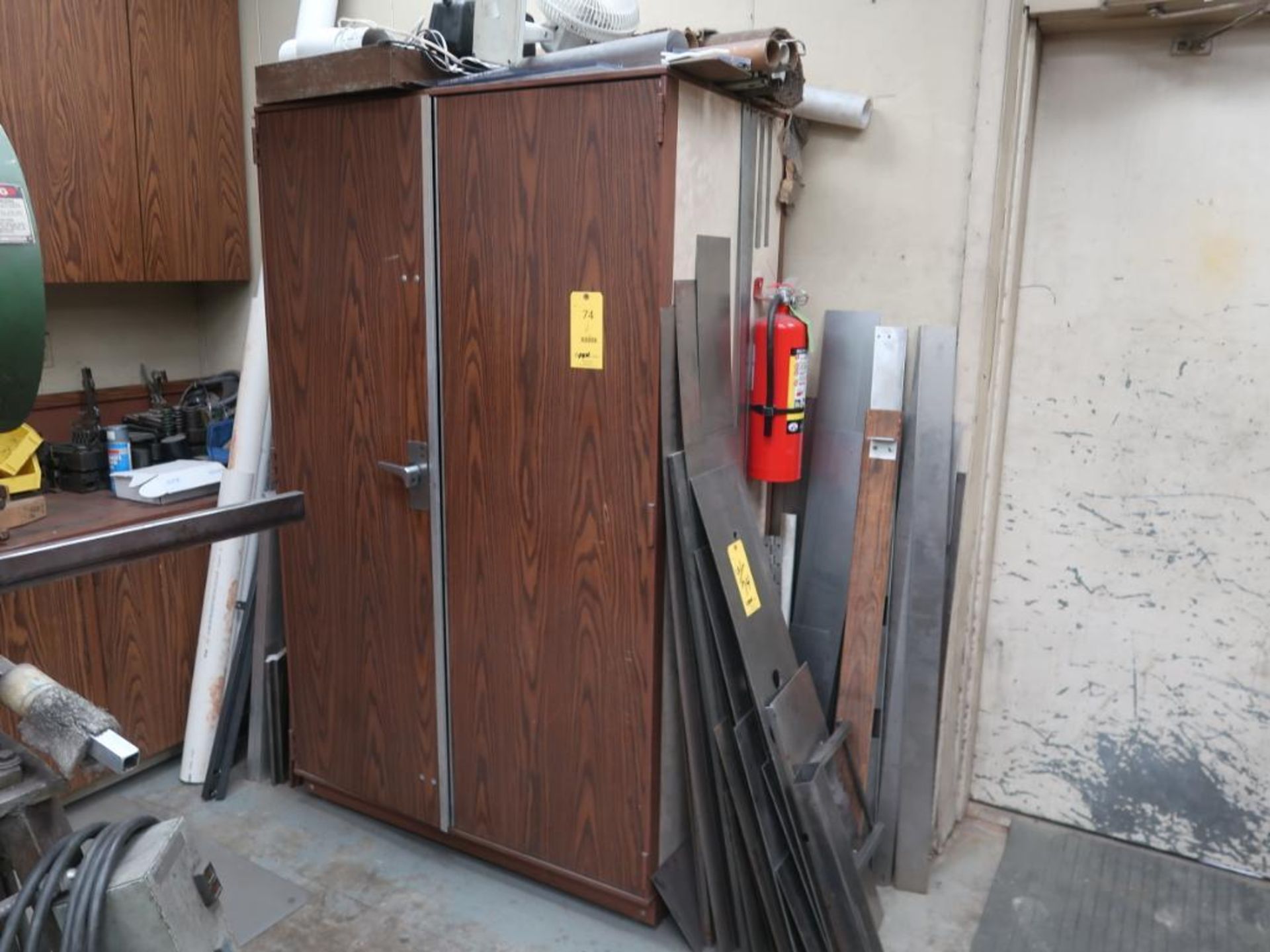 LOT: Balance of Room including Steel, Aluminum, Cabinet & Contents, Contents of Drawers, Torch - Image 4 of 5