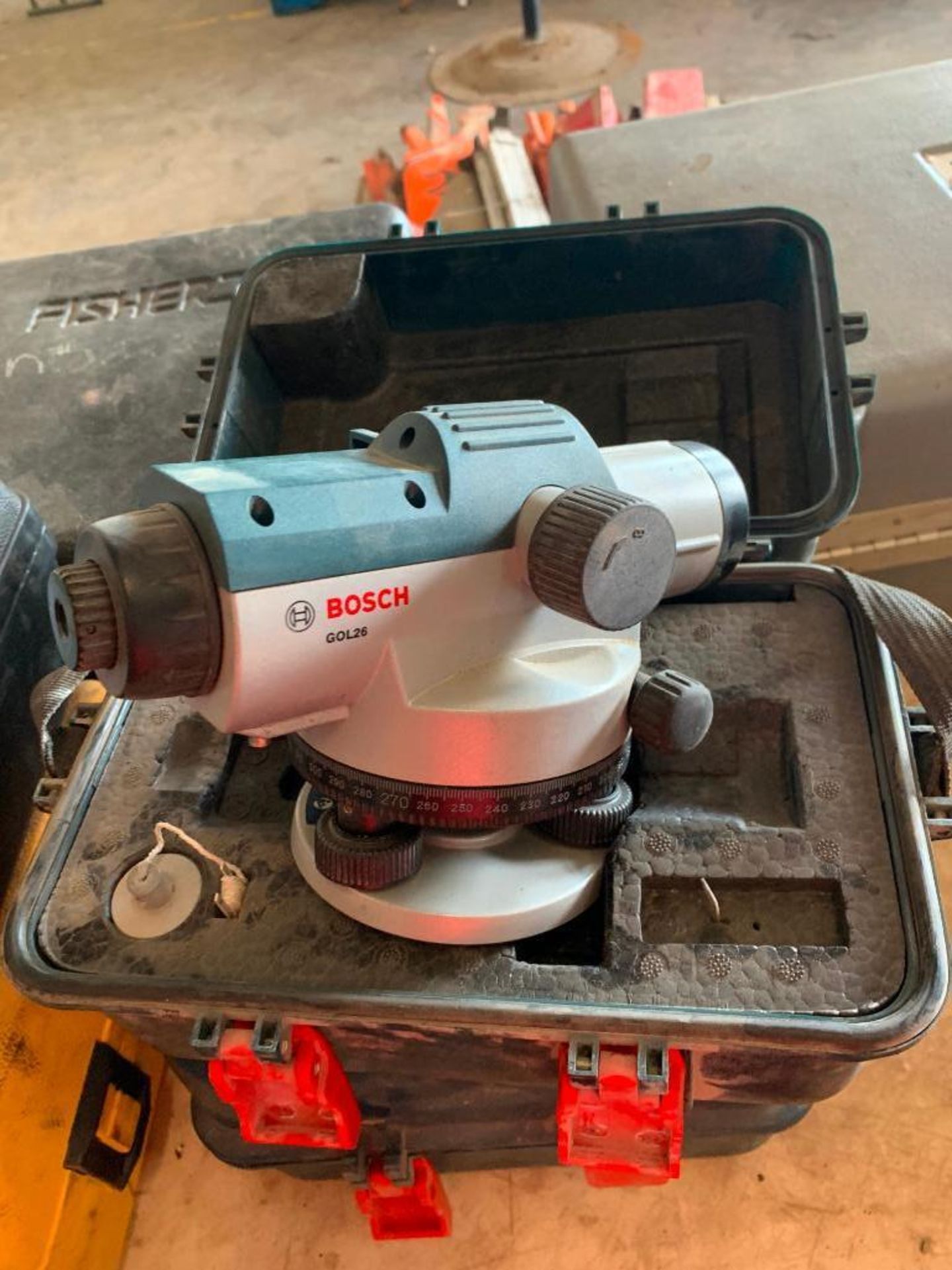 LOT: (2) Bosch GOL26 Automatic Optical Levels, with Cases