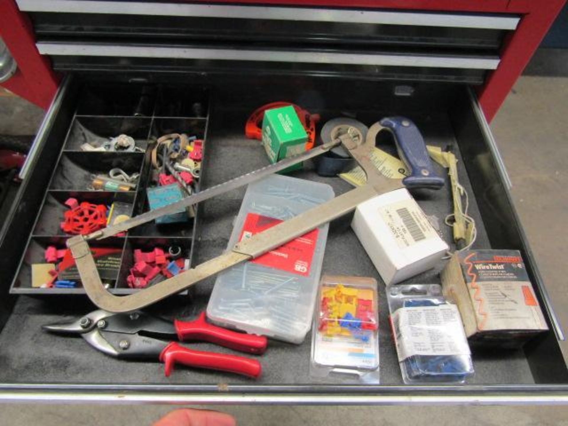 LOT: Craftsman Rolling 5-Drawer Tool Chest, with Tool Box & Contents - Image 5 of 8