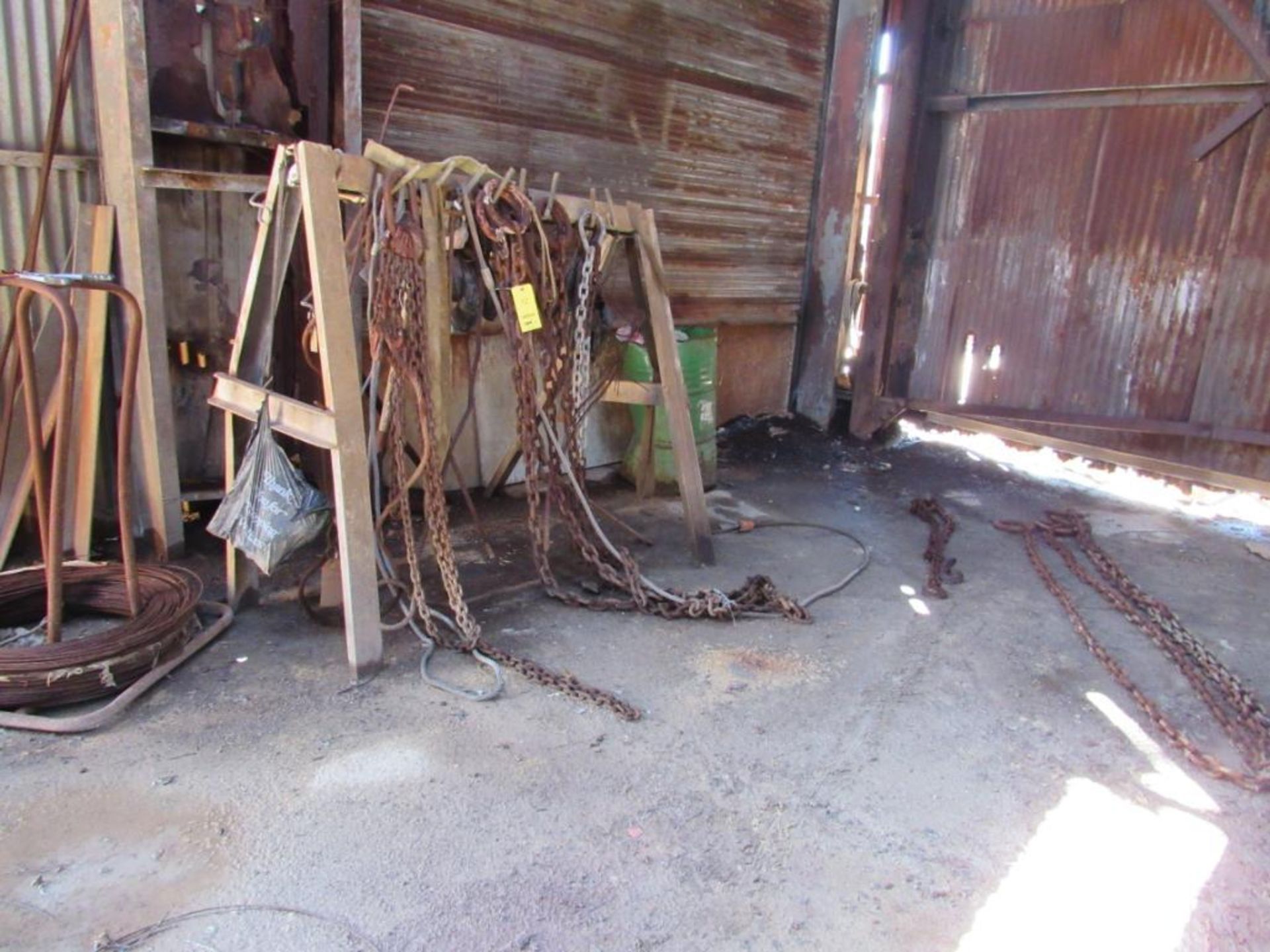 LOT: Assorted Chain (on rack in Building #1 and on floor by fixture)