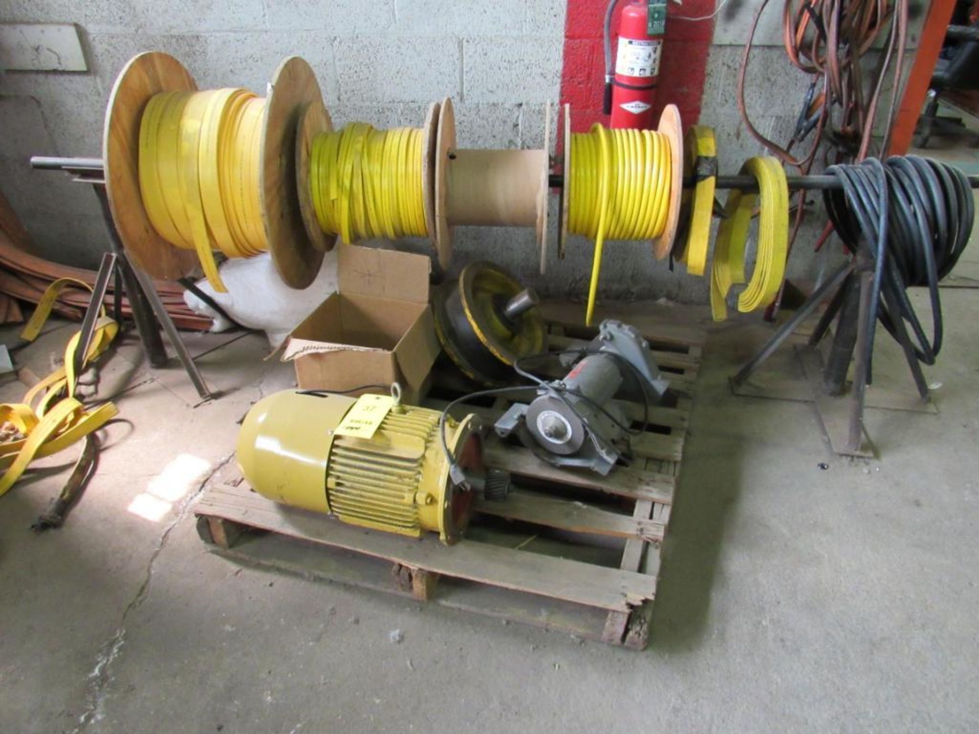 LOT: Assorted New Crane Festoon Cable, New Pendant Cable, Motor on Skid, and Rolls on Stand