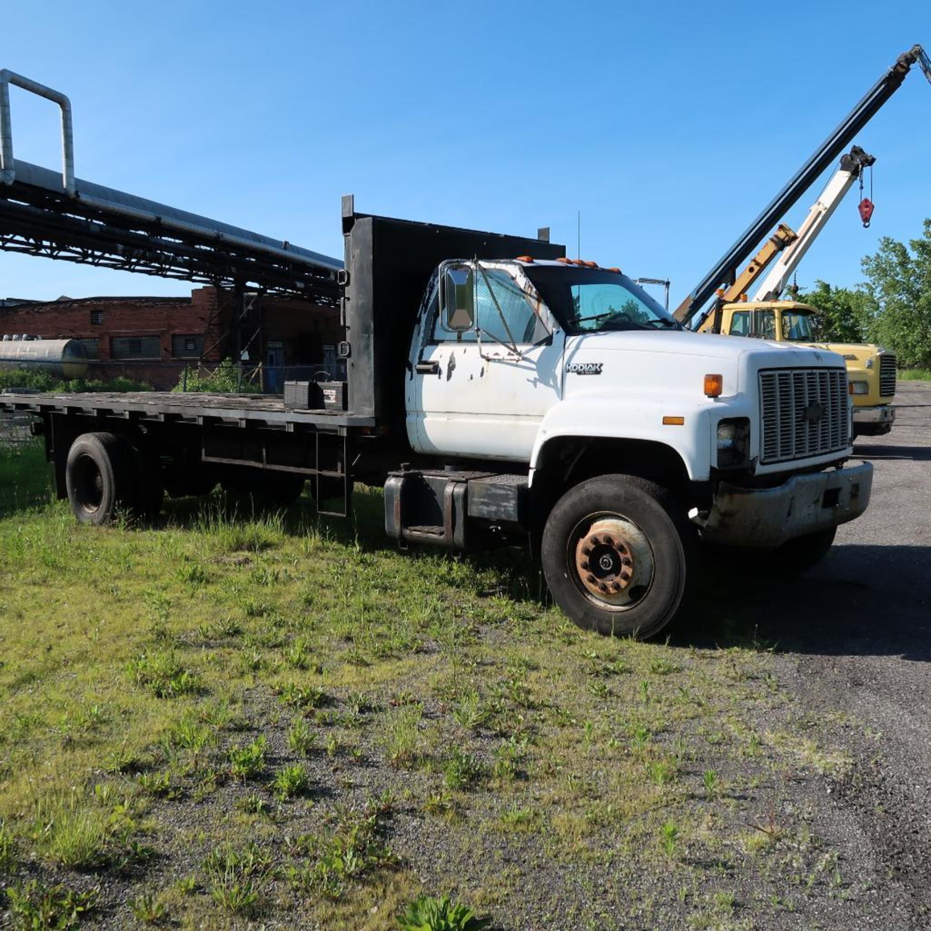 1991 GM Kodiak Flatbed Truck, Diesel, Manual Transmission, 22 ft. Bed (est), VIN 1GBM7HIJ8MJ103738