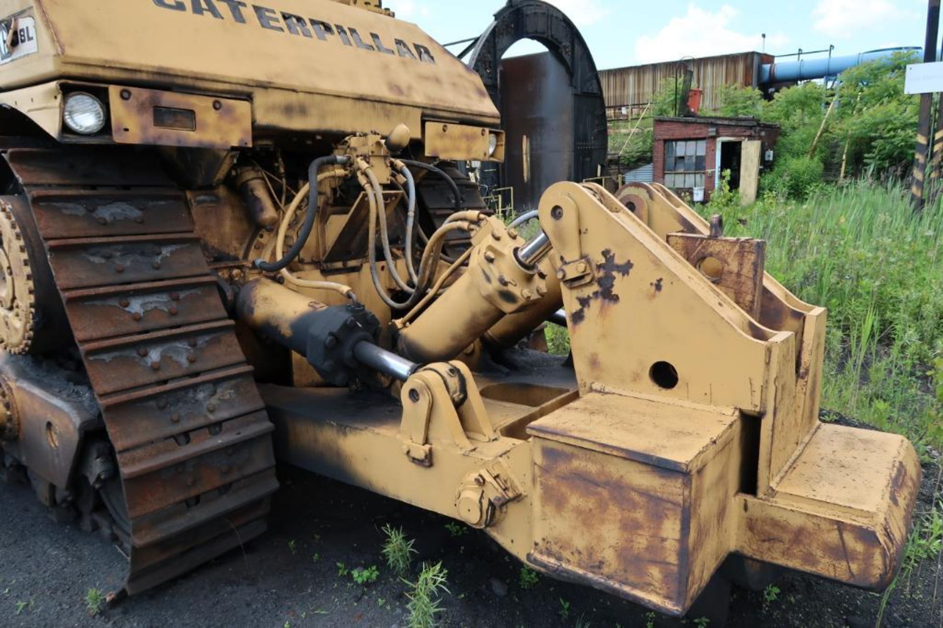 Caterpillar Crawler Tractor Model D8L, S/N 53Y03319, 180 in. Blade, 24 in. Track, Single-Tooth - Image 3 of 5