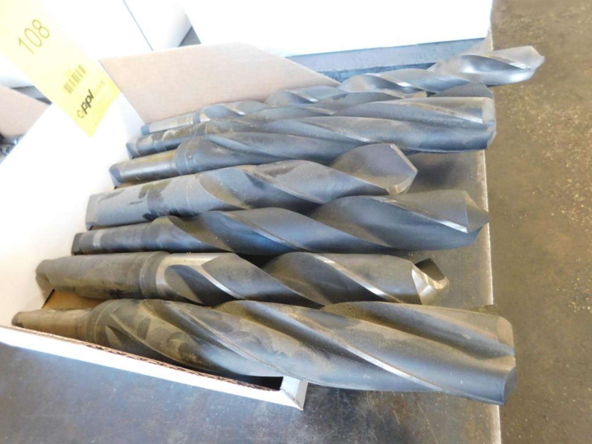 LOT: Assorted Taper Shank Drill Bits