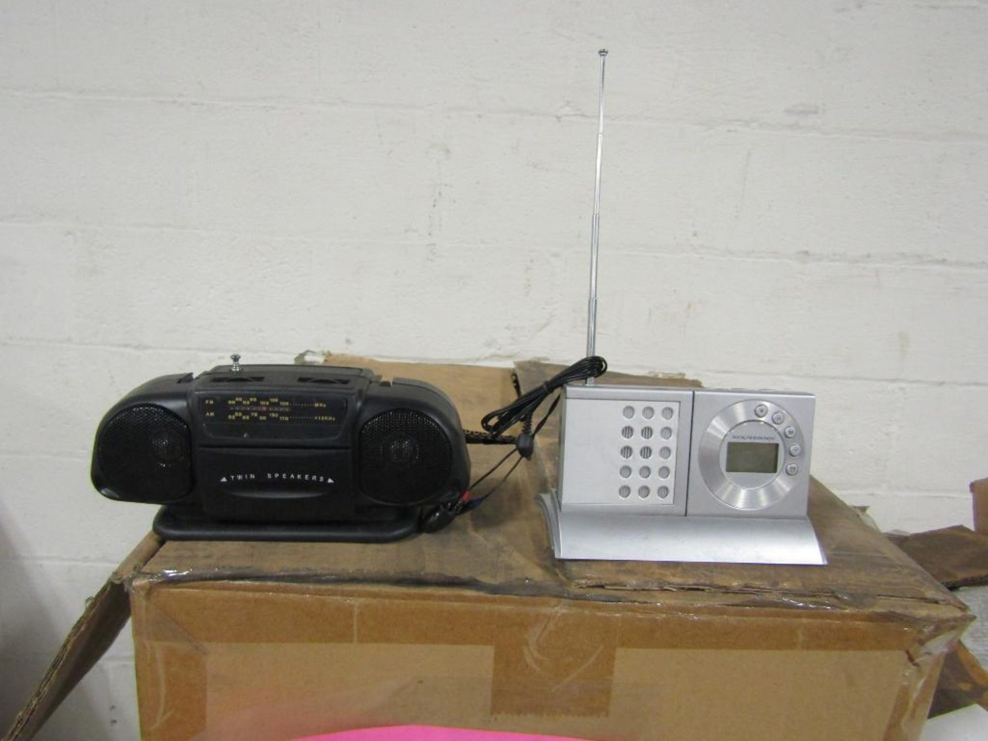 Skid - Radios - Image 2 of 3