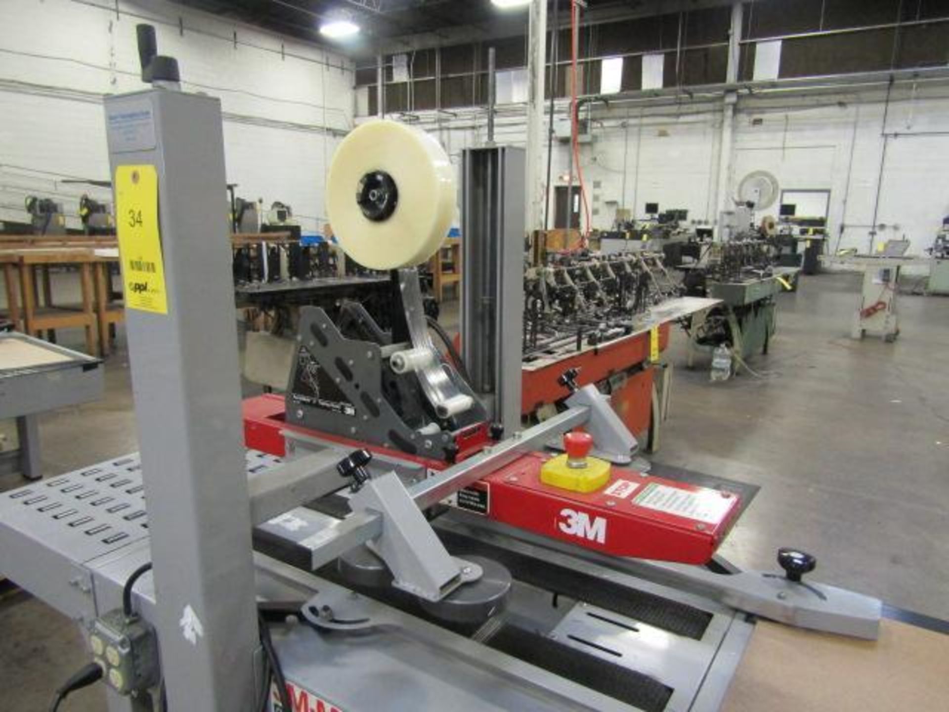 3M-Matic Top and Bottom Case Sealer Model A-20 Type 10700 - Image 3 of 4