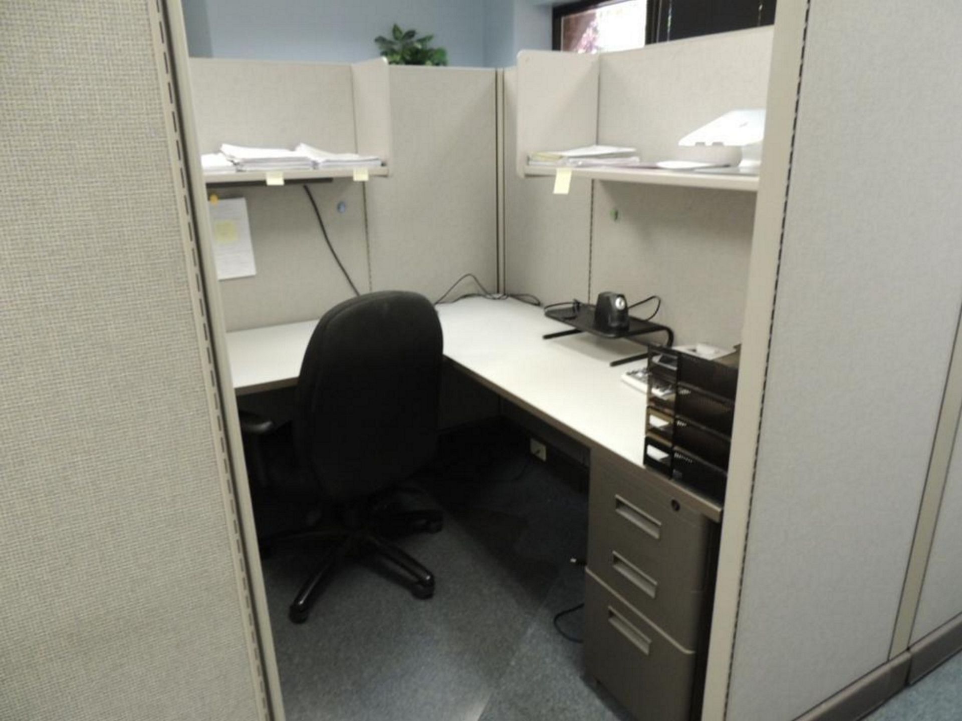 LOT: (4) Person Cubicle, Chairs, (6) File Cabinets, L Desk - Image 4 of 6