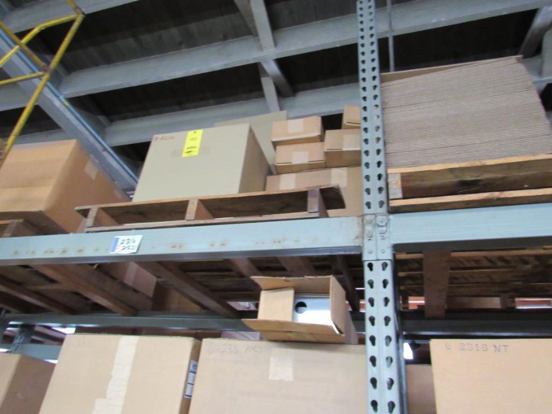 LOT: Approx. (32) Trays-Catalog #8206 (on pallet rack Lot #151-top of section B Note: these fit case