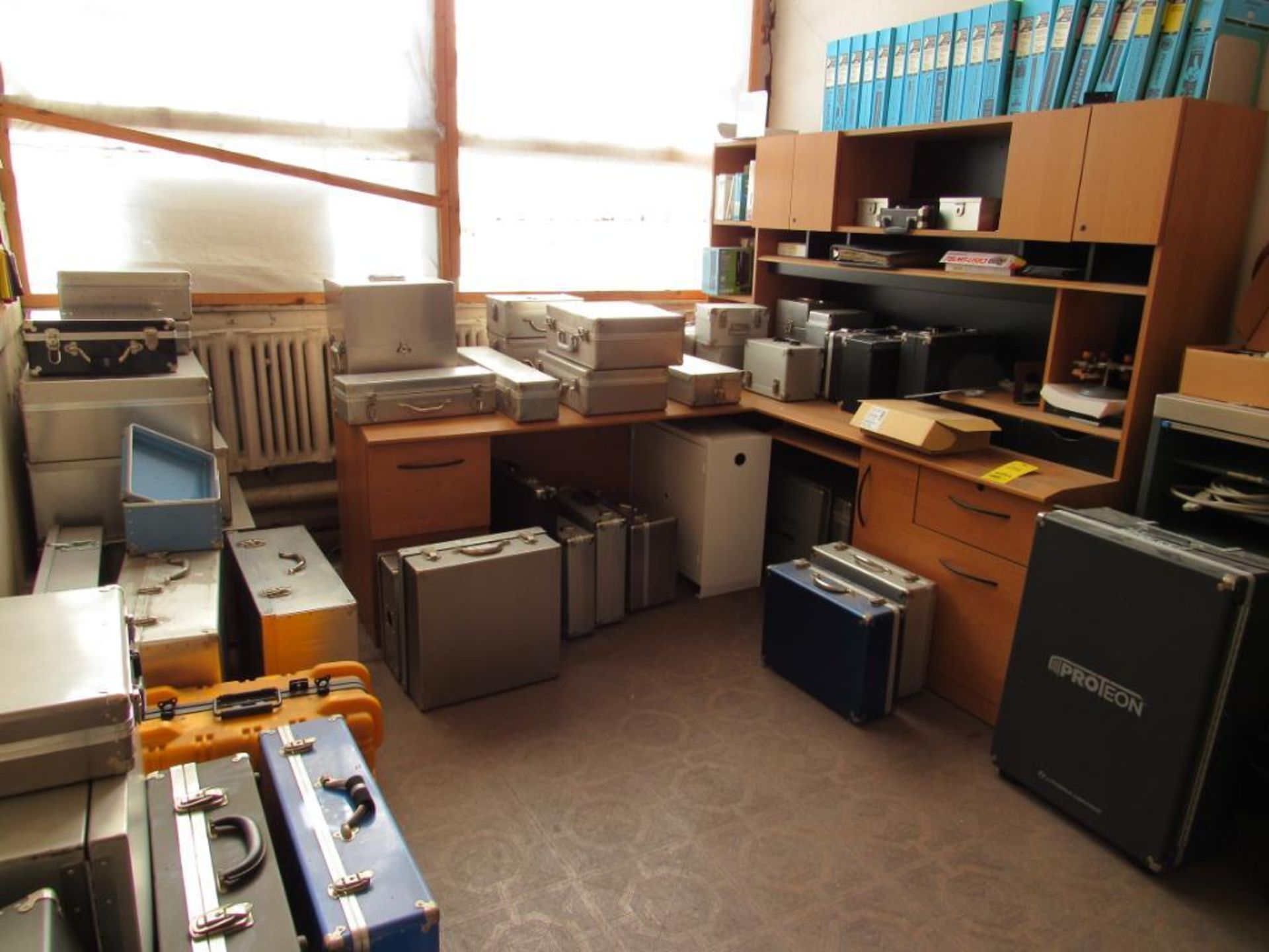 LOT: Contents of Office including (1) Desk with Return, (1) Cabinet, Assorted Aluminum Cases (no bui