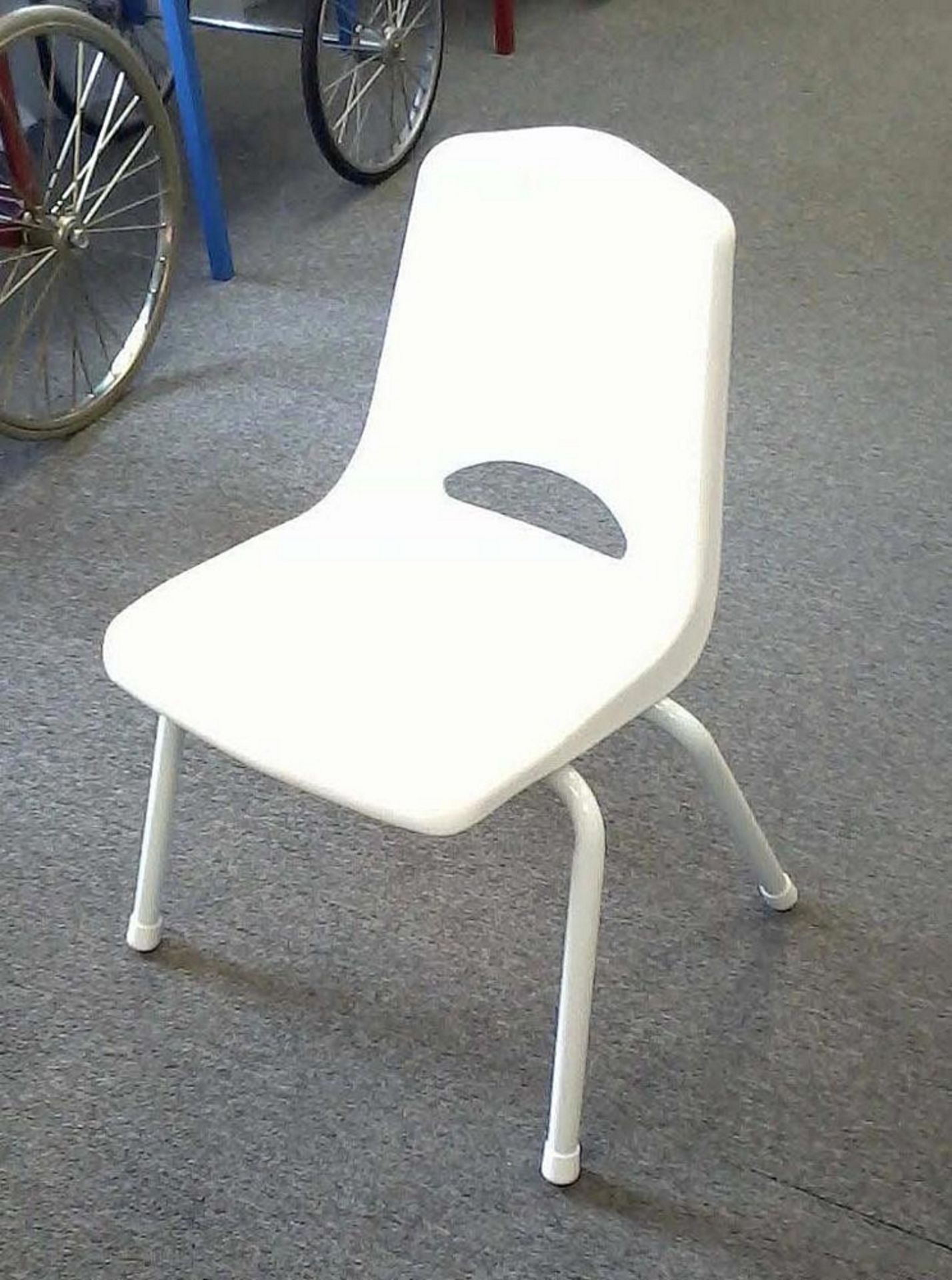 LOT: (12) Chair-Children's, Stack-Plastic, White