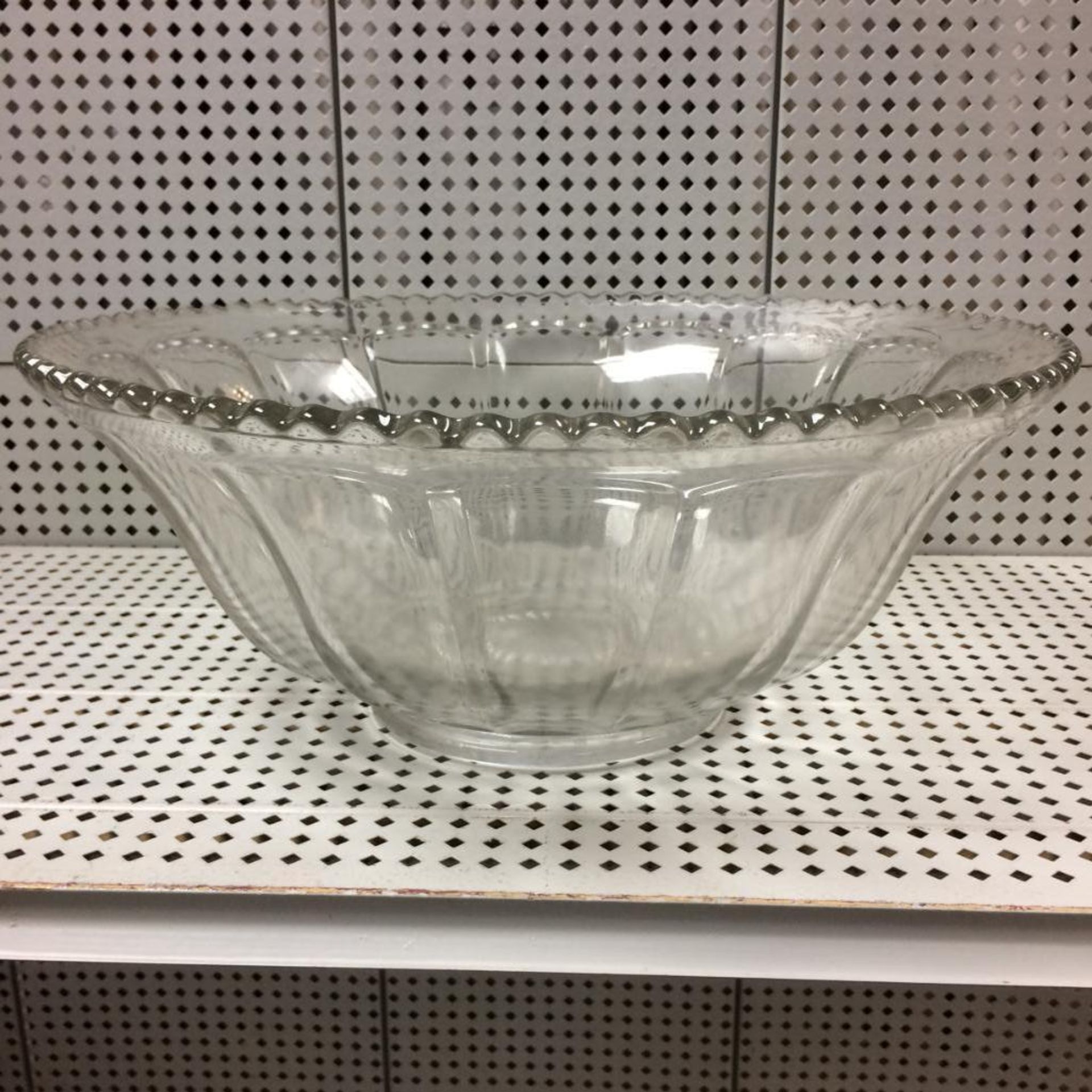 LOT: (6) Punch Bowl- 2 Gal, Glass