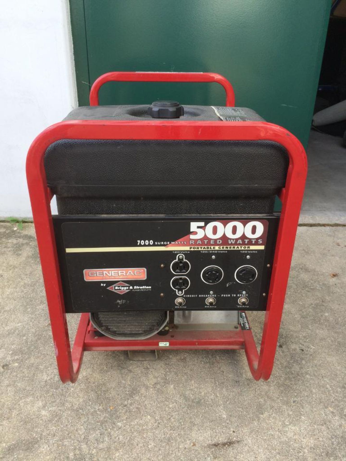 Generator-5000/7000w Genrac 11 0v/220v - Image 3 of 4