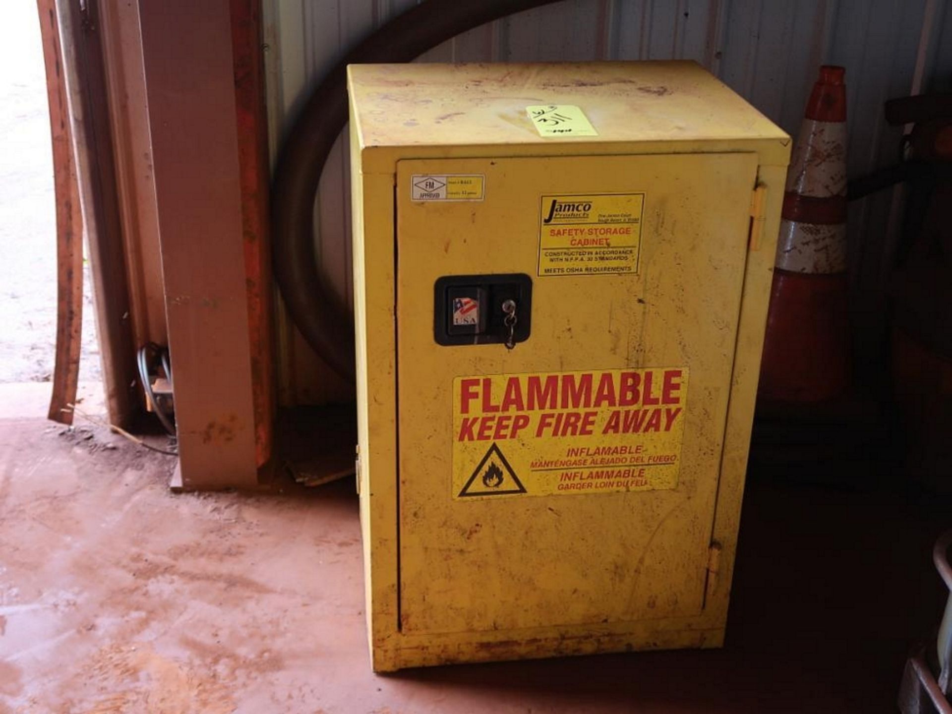 LOT: (5) Assorted Flammable Storage Cabinets including (1) Justrite 90 Gallon, (1) Jamco 90 Gallon, - Image 2 of 3