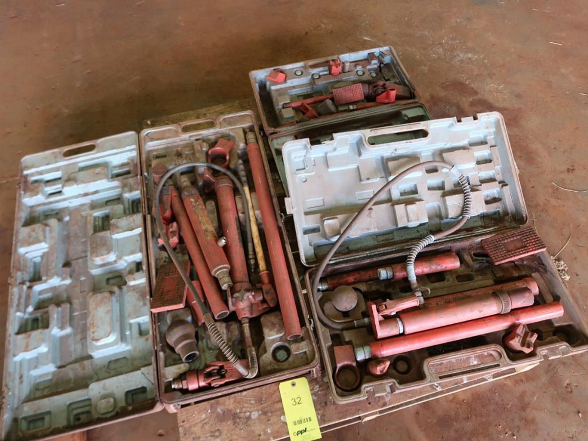 LOT: (3) Hydraulic Power Packs with Assorted Attachments