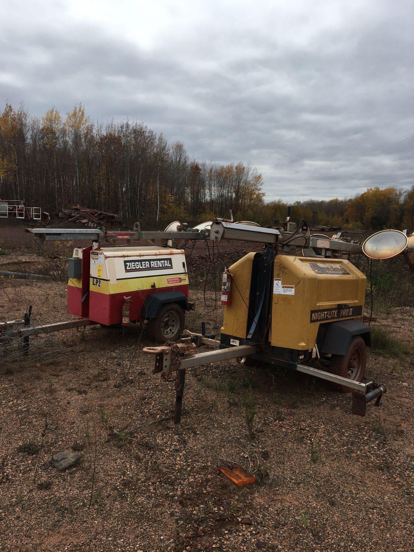 LOT: (2) Scrap Light Plants, (2) 300 Gallon Diesel Fuel Tanks, (2) Assorted Transfer Fuel Tanks, Gas - Image 3 of 3