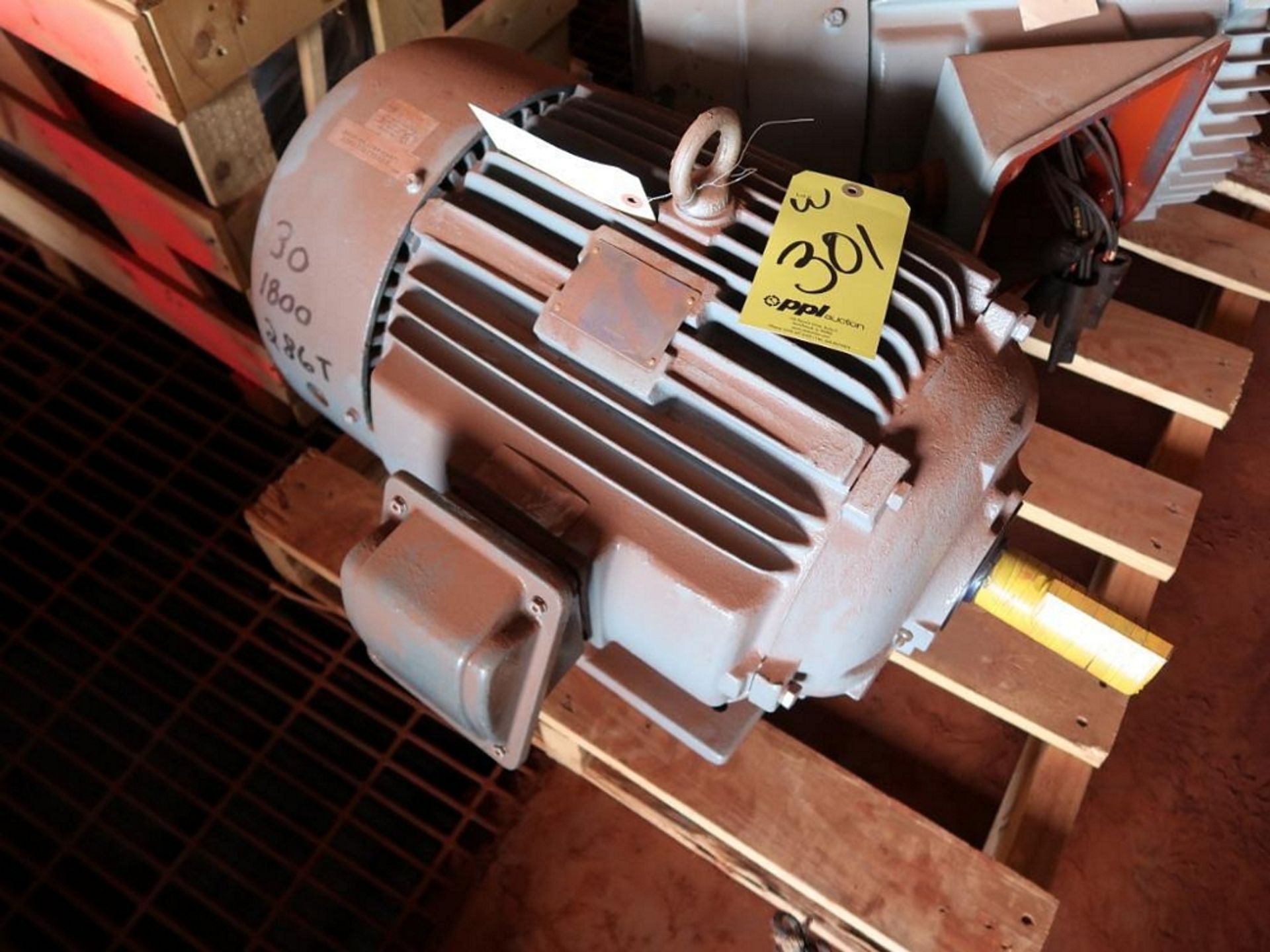 LOT: (1) Nema 30 HP Motor, 1765 RPM, Frame 286T, (1) Teco Westinghouse 30 HP Motor, 3600 RPM, Frame - Image 6 of 7