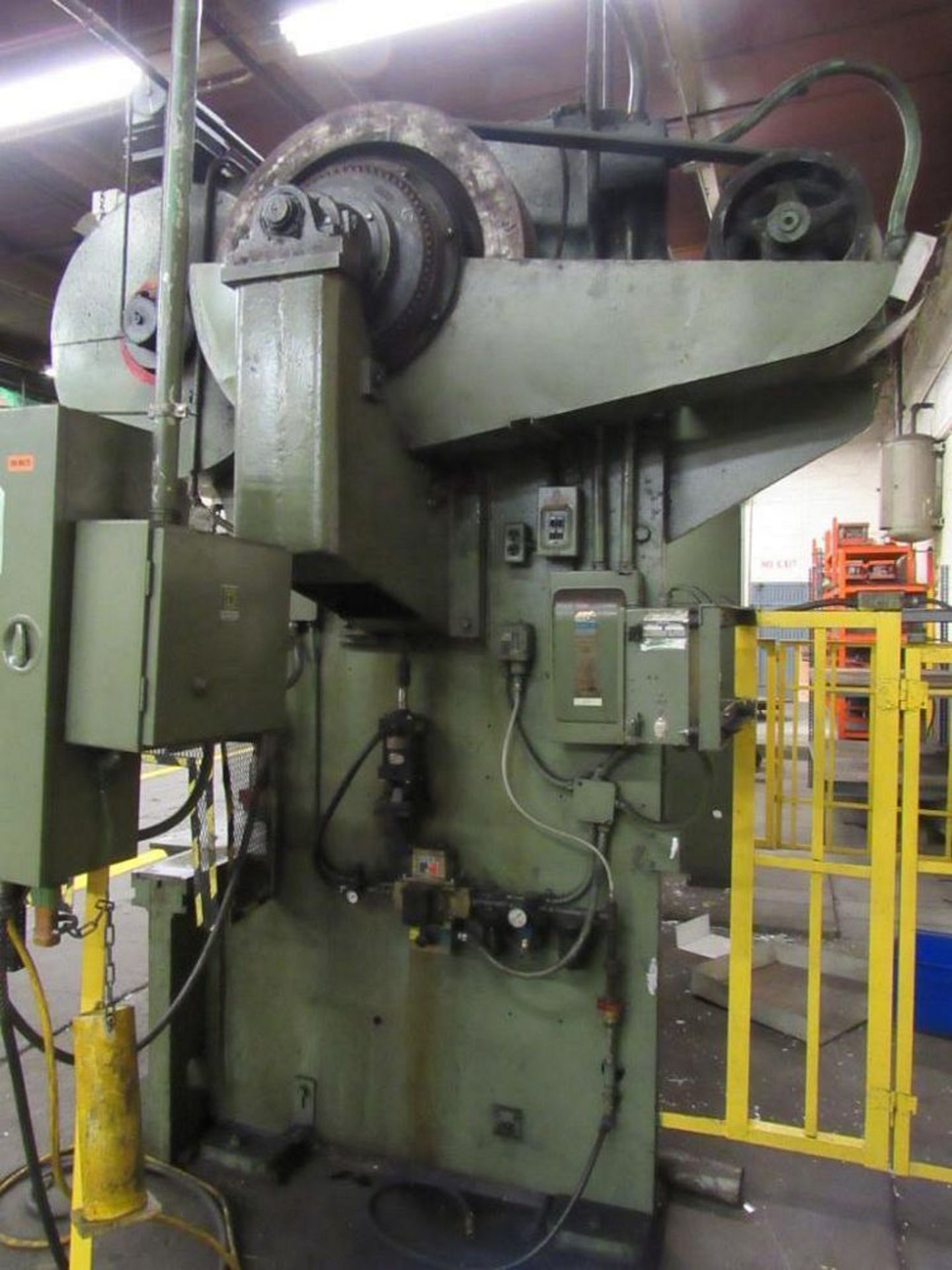 Verson 150 Ton Power Press Brake Model B-710, S/N 9375, 12 ft. Overall, 126 in. Between Housings, 5 - Image 2 of 4