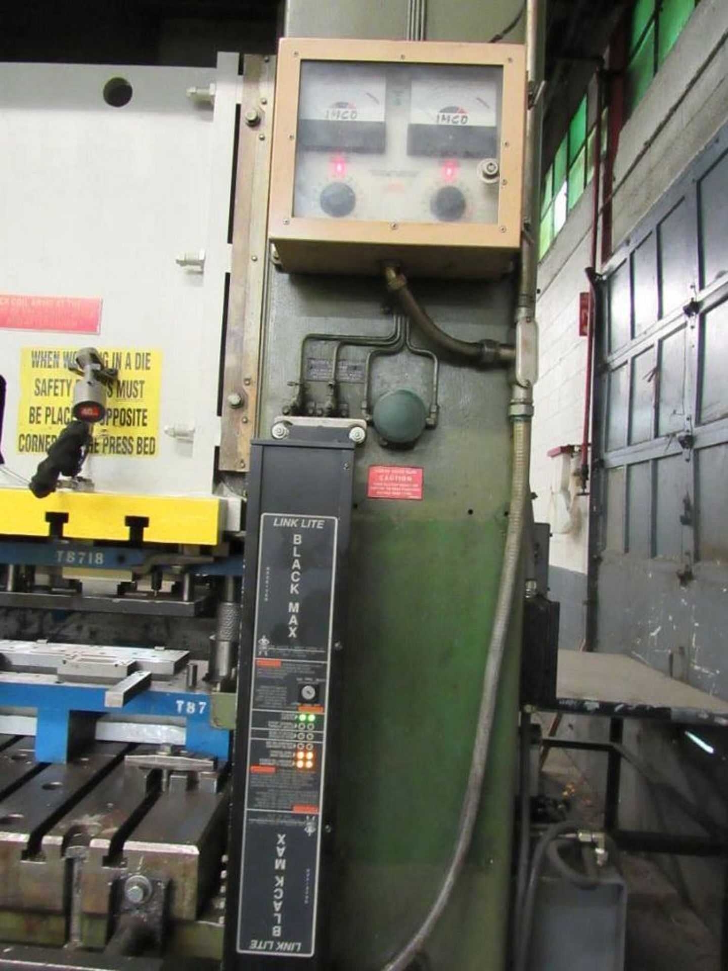 Verson 150 Ton 2-Point Straight Side Press Model S2-150-60-48T, S/N 28000, 6 in. Stroke, 8 in. Adjus - Image 6 of 7