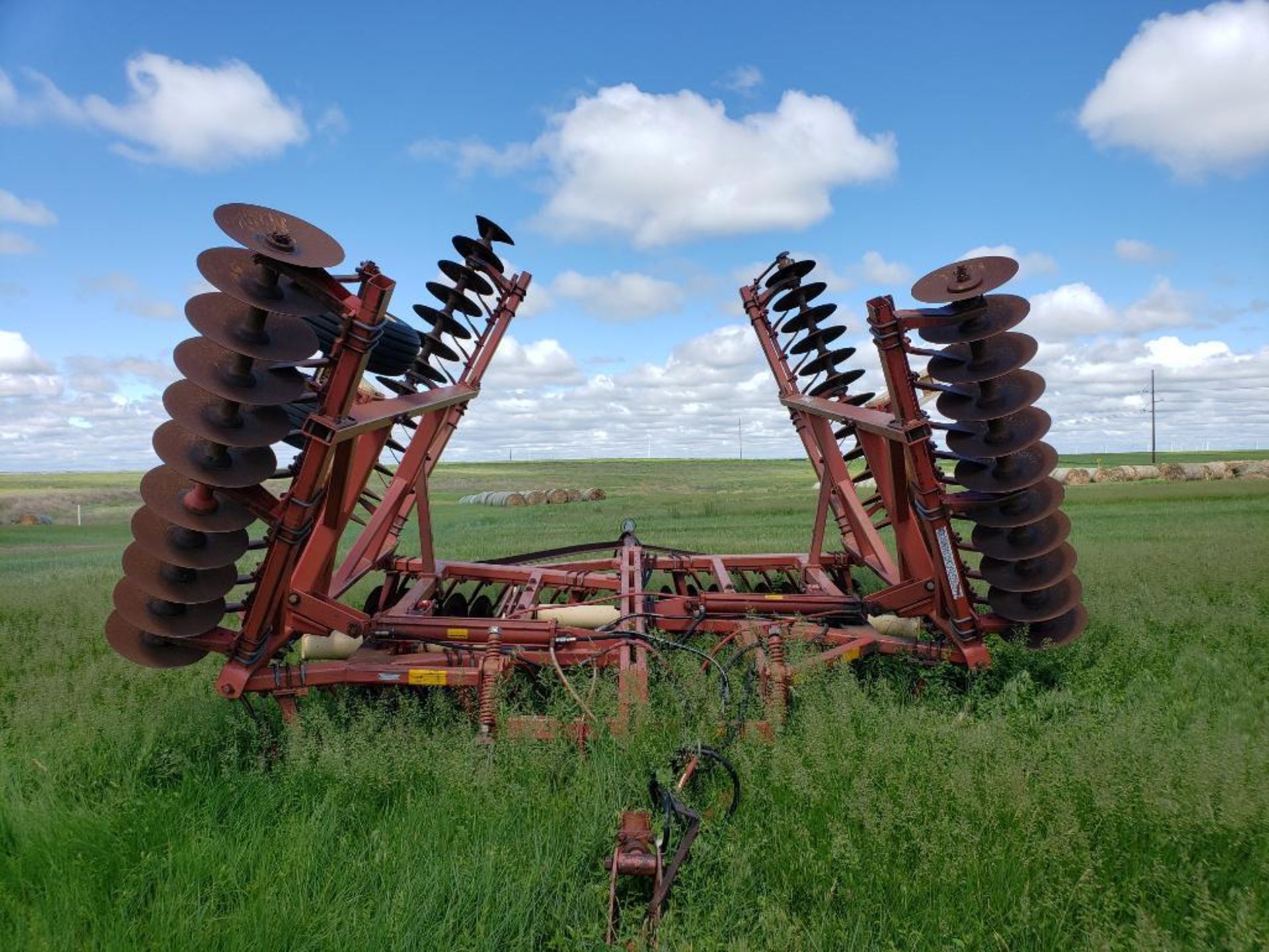 Krause Model 1959 32 ft. Disc-Type Field Cultivator SN 3816 - Image 2 of 3