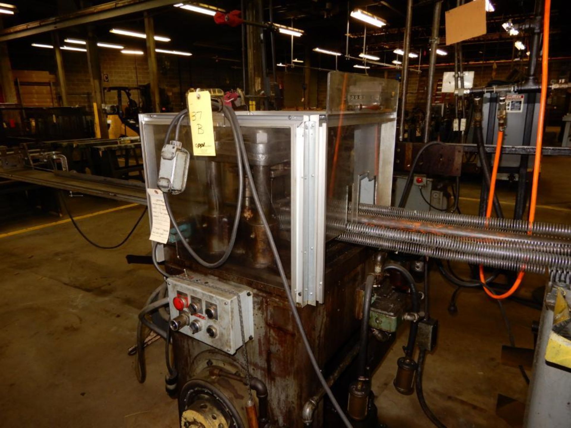 LOT: Roll Forming Line consisting of Lots #37A & #37B: Yoder 7-Shaft Roll Former, 1.5 in. Shaft Dia. - Image 4 of 6